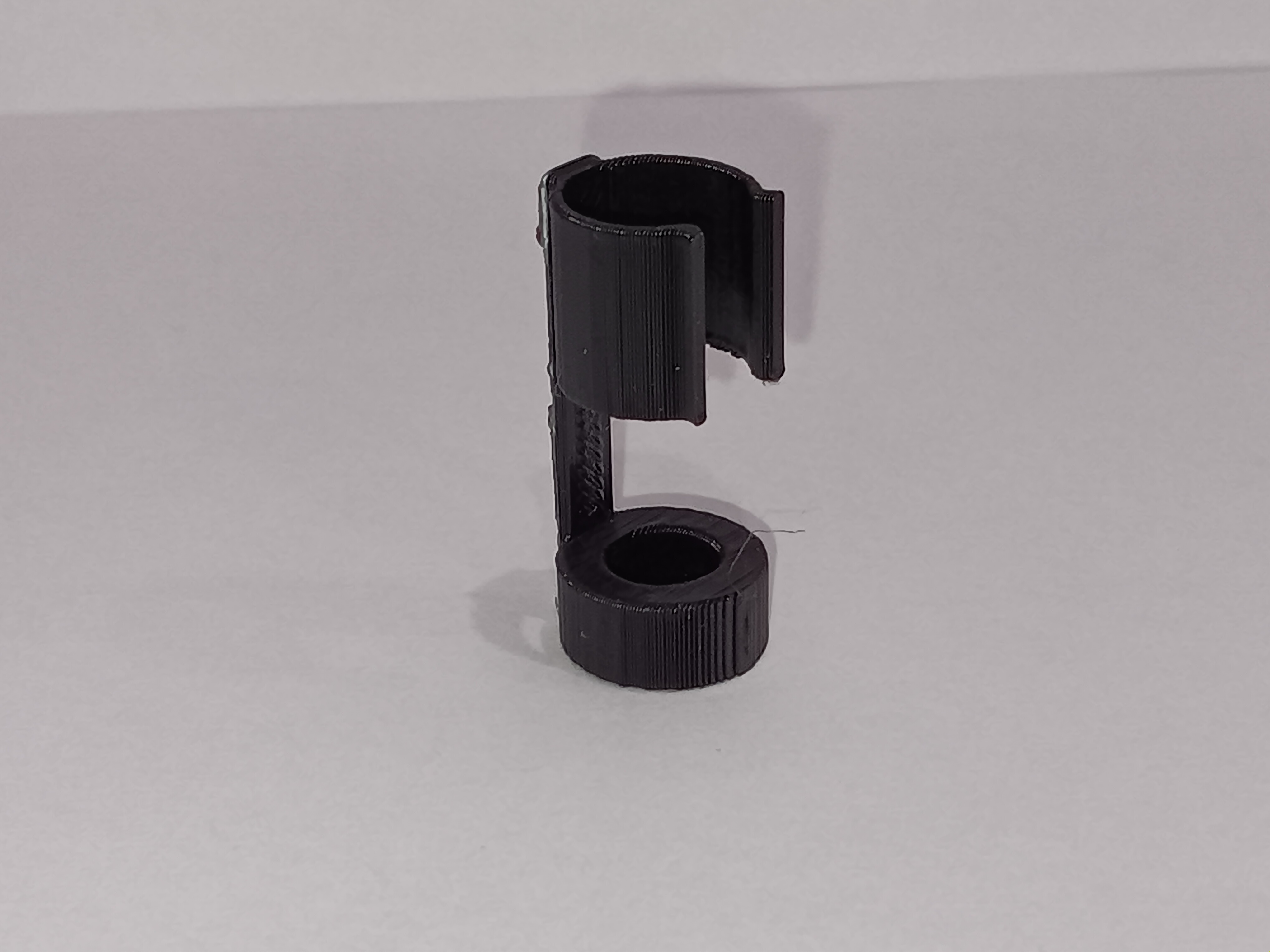 toilet clip (for refill hose)