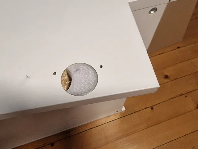 Fonnes Hinge Mover
