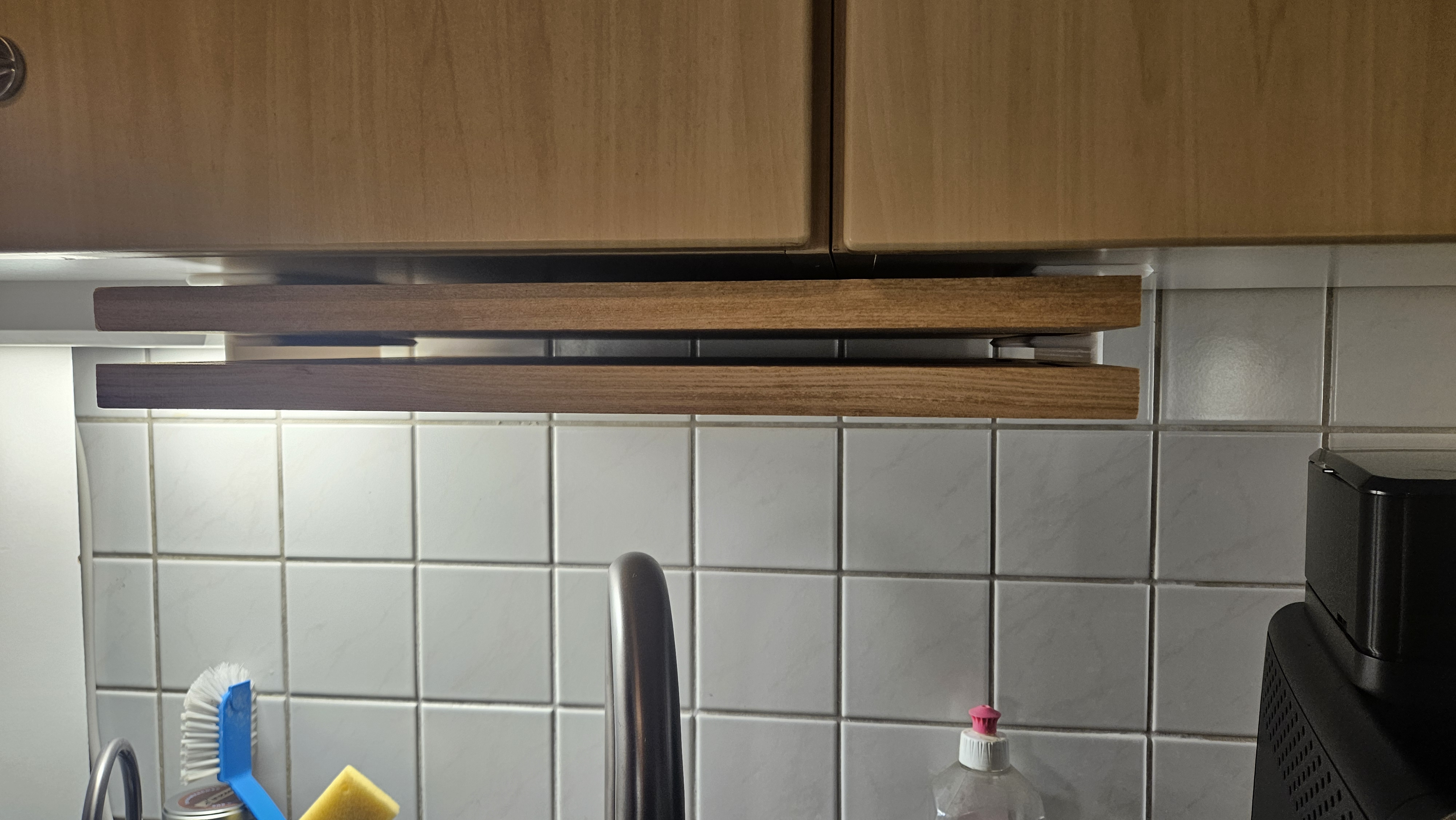 Halterung Schneidebrett