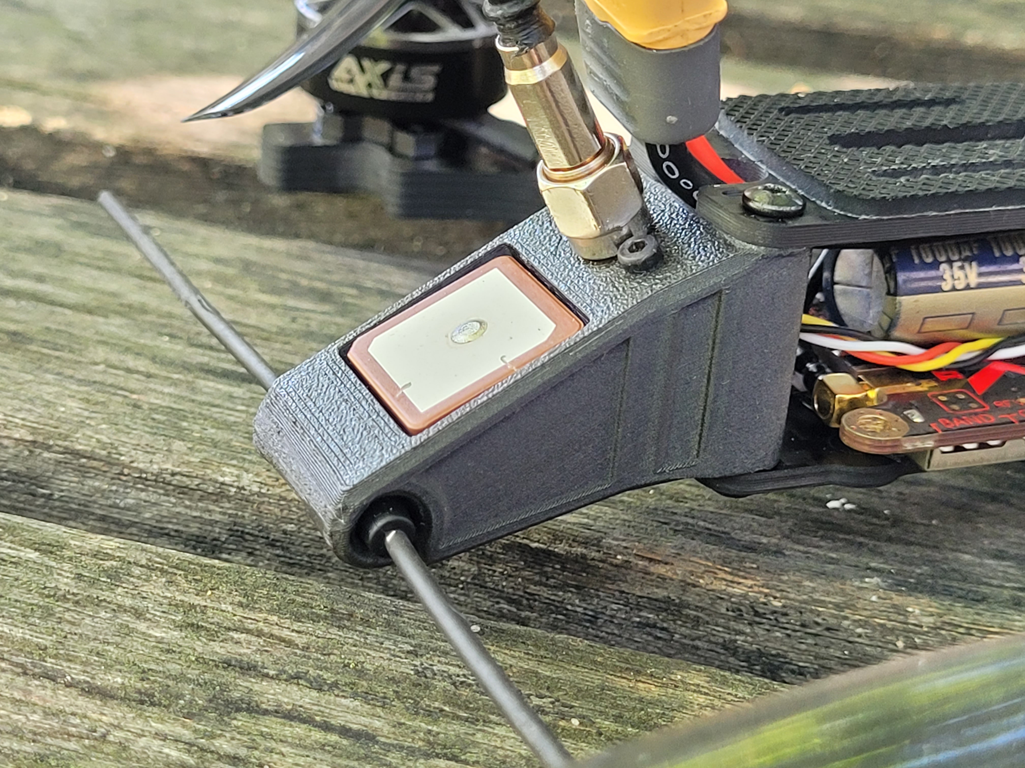 Sharmo - TBS Source One V5 ELRS + GPS + VTX Antenna Holder