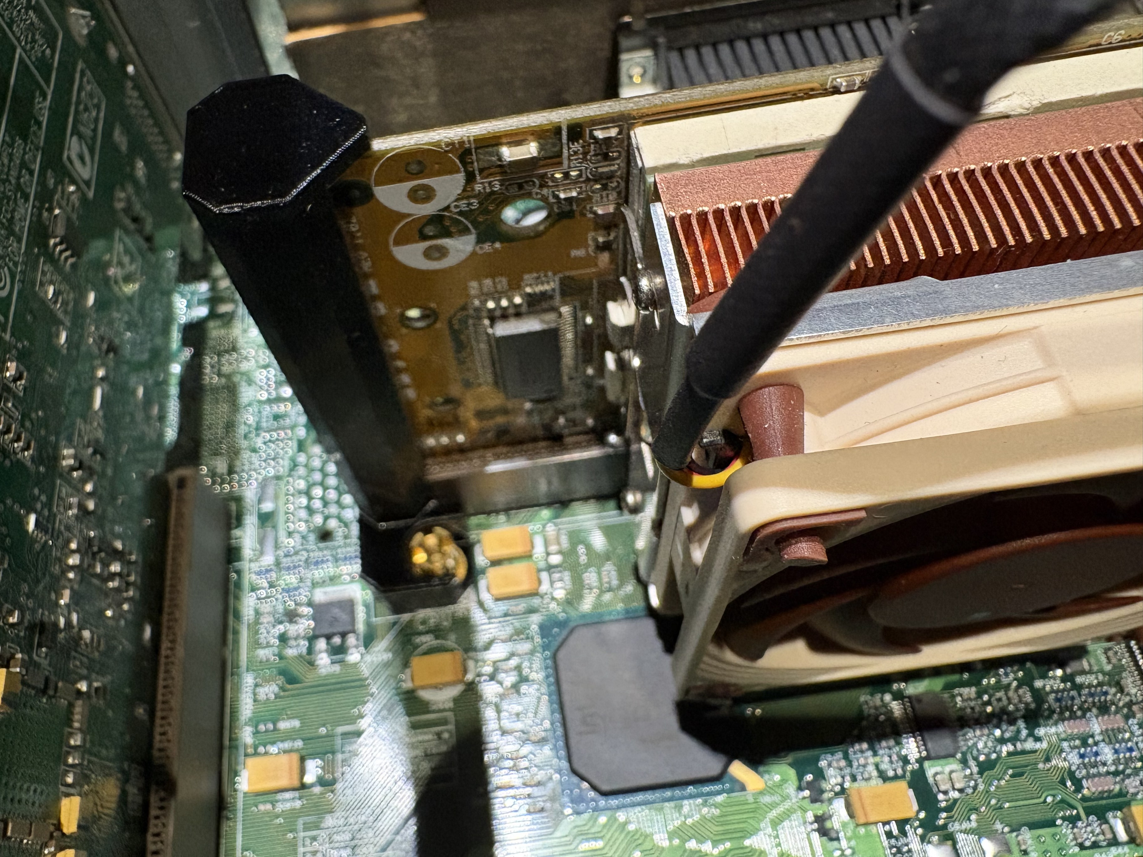 ASUS S370-DL SLOTKET MOUNT