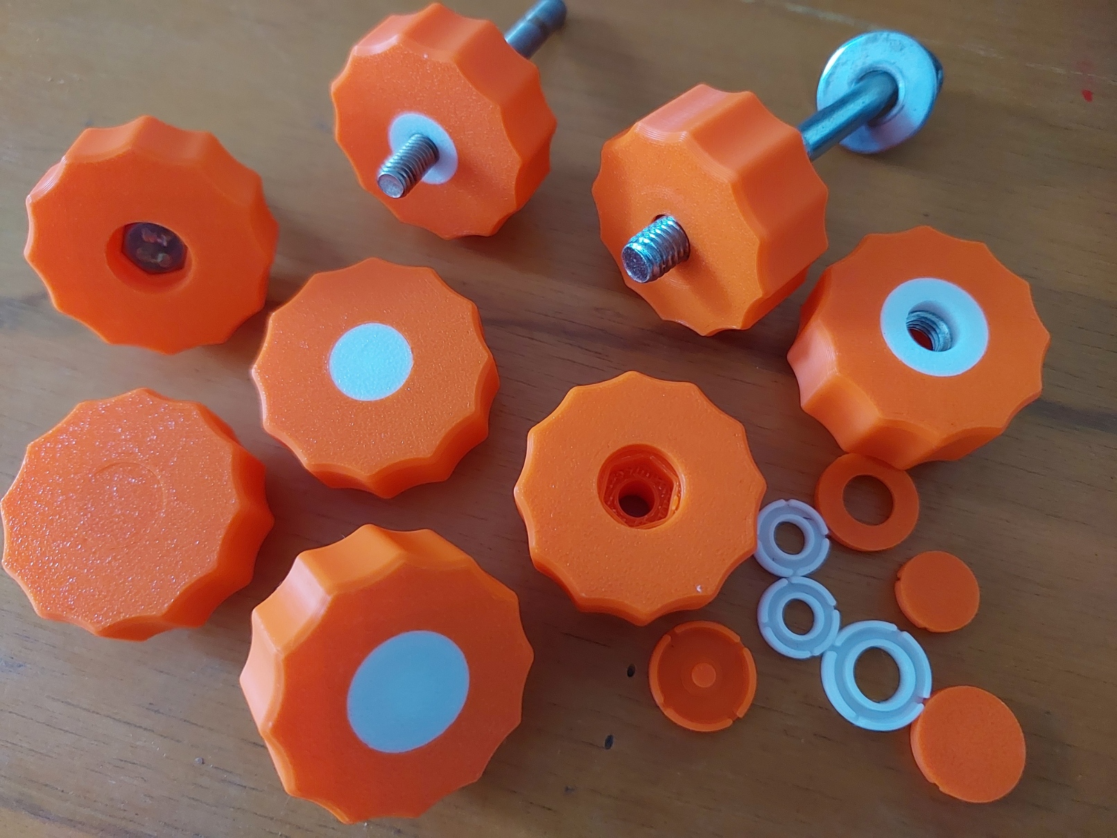 M8,6,5&4 knobs - with caps to cover the bolt head or nut