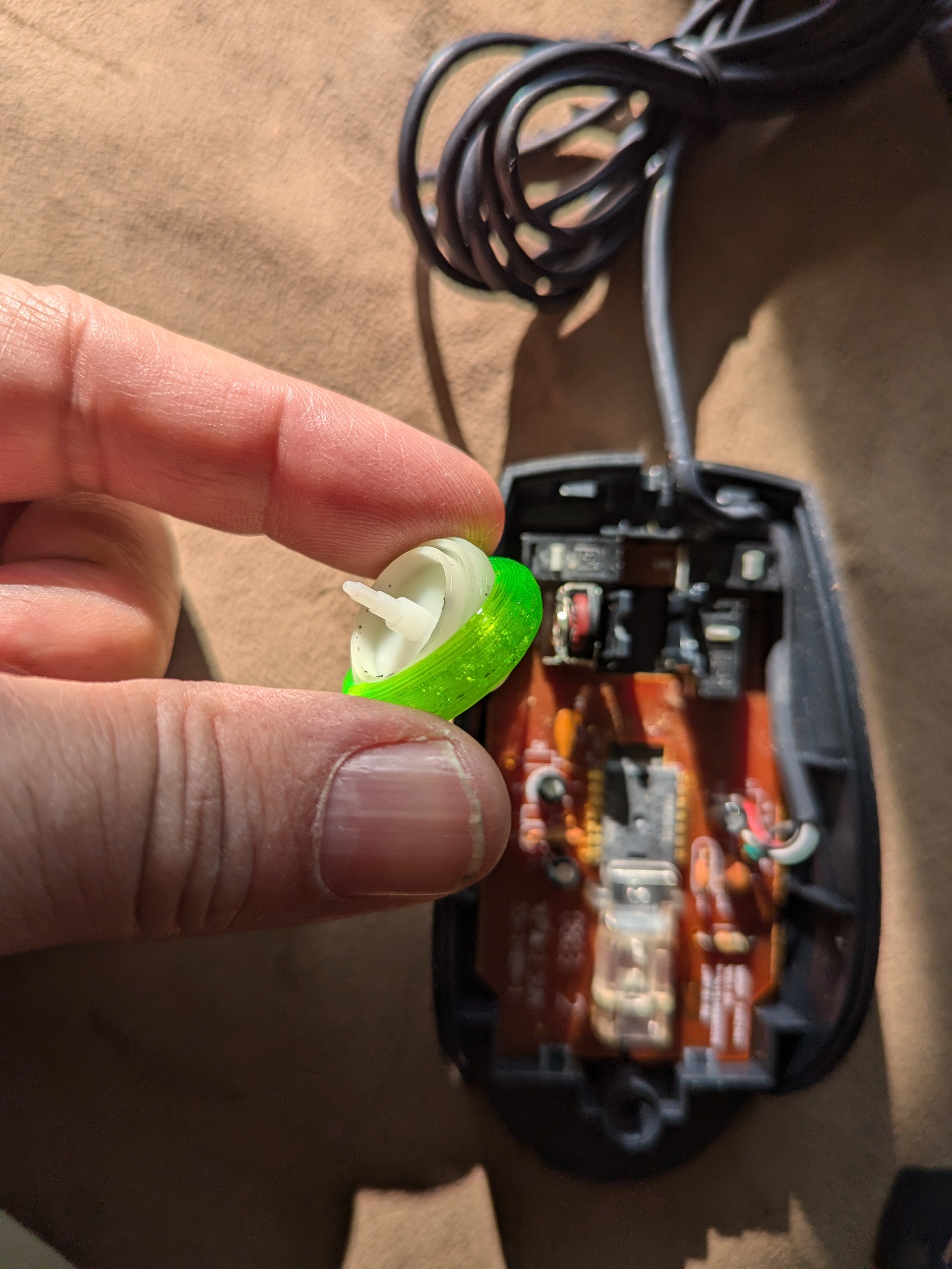 Miniatura 2 do modelo 3D Mouse Wheel Replacement