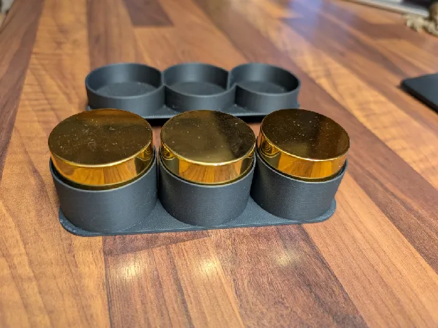 Doonails storage box