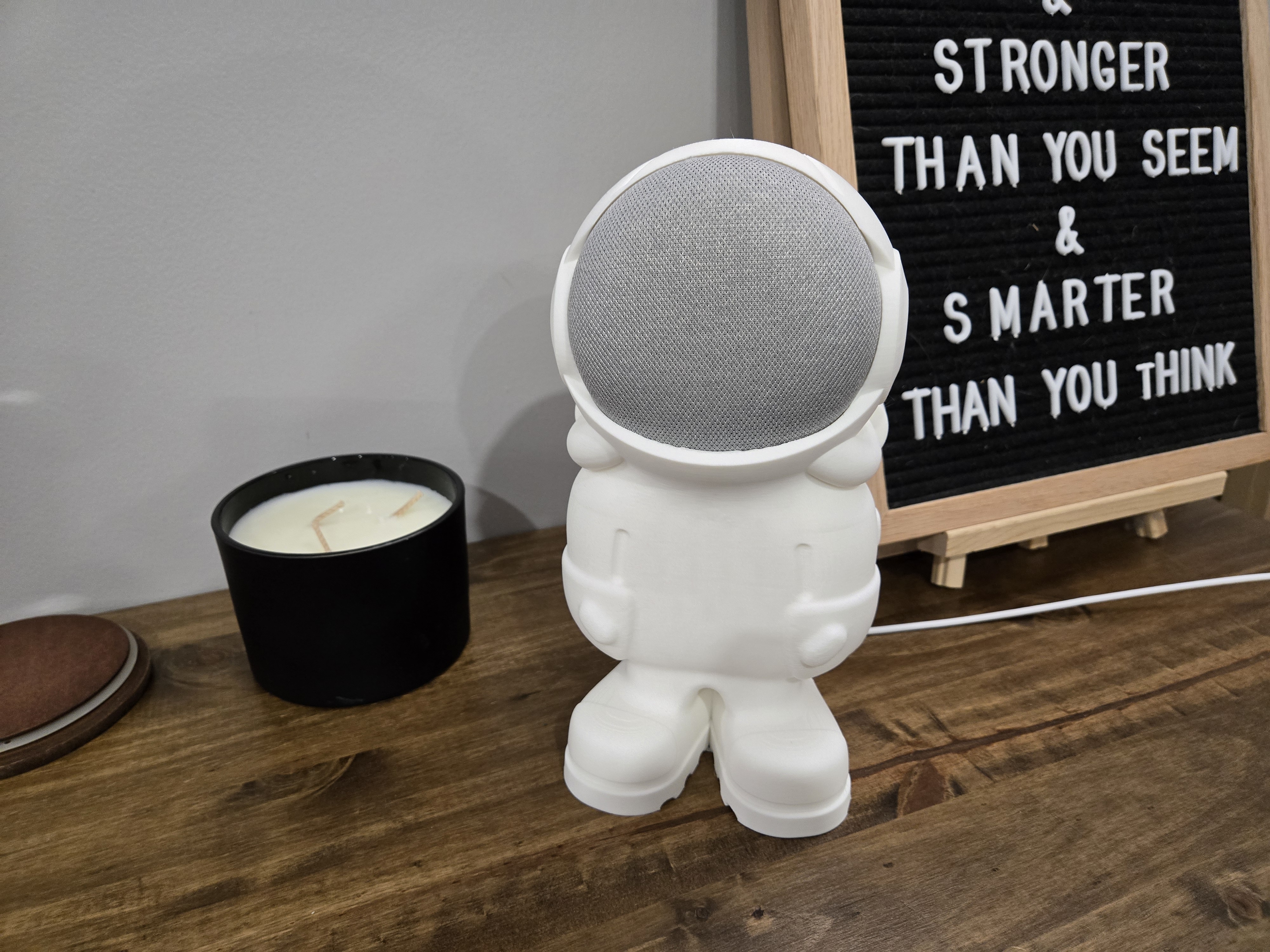 Google Home Mini / Nest Mini Astronaut Dock