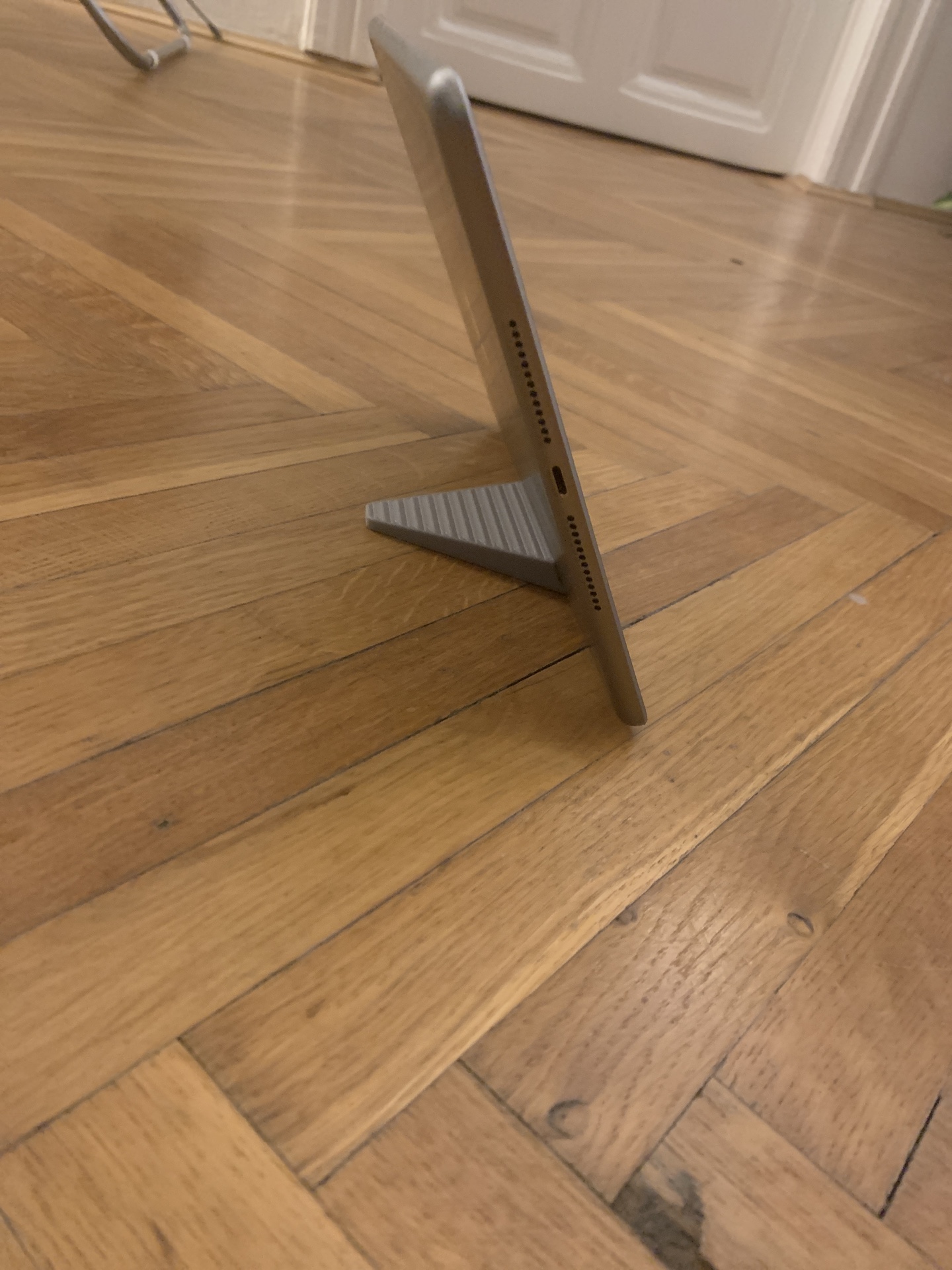 iPad Stand 2018