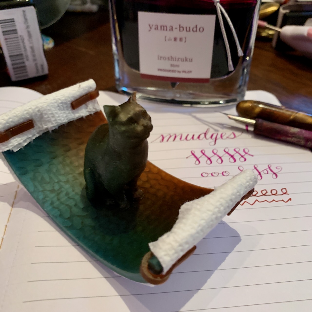 Cat "Flying Carpet" rocker ink blotter