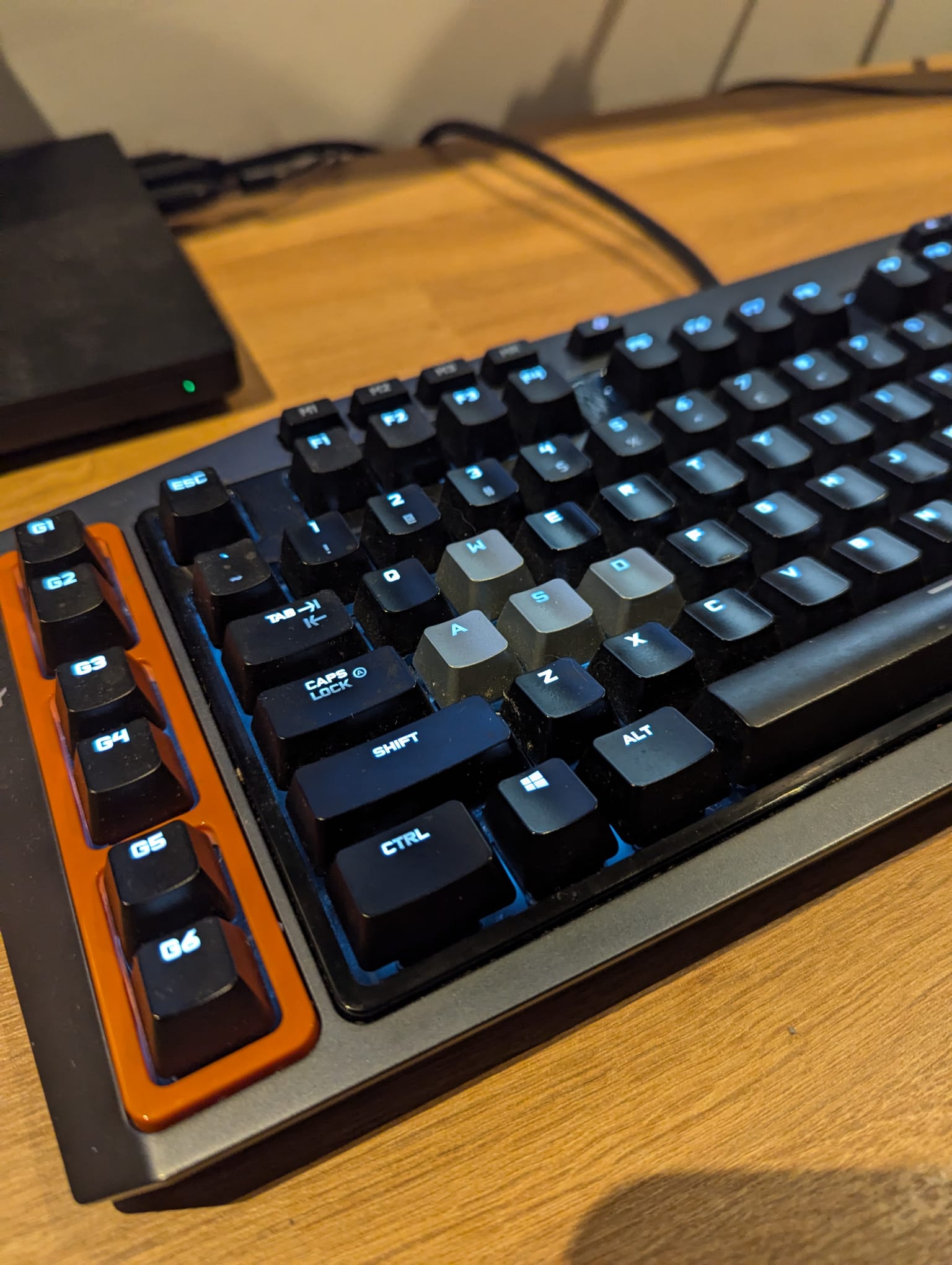 Logitech G710+ broken keycap repair