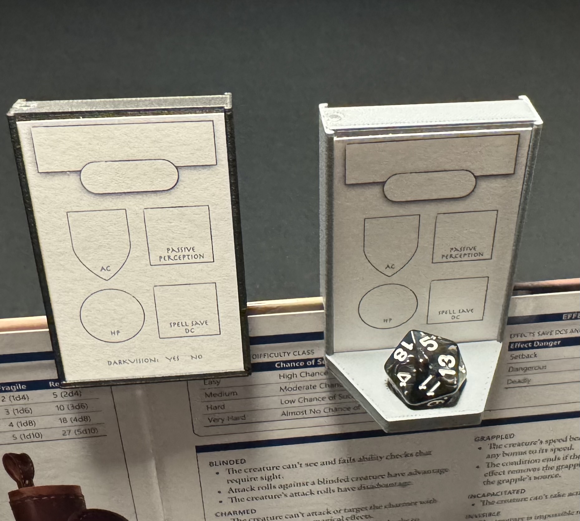 Miniatura 5 do modelo 3D DM Screen Initiative Tracker