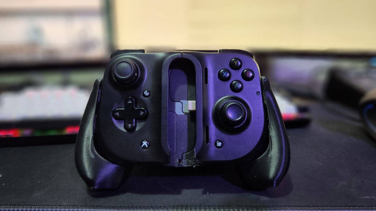 Razer Kishi Ergonomic Handle Grip
