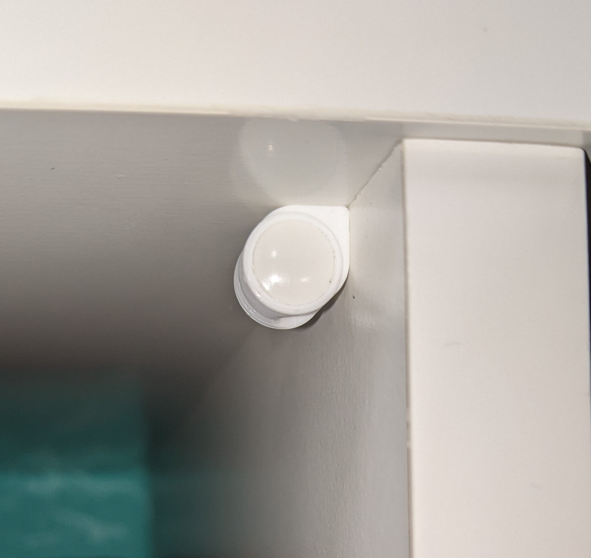 Cabinet door stopper/limiter