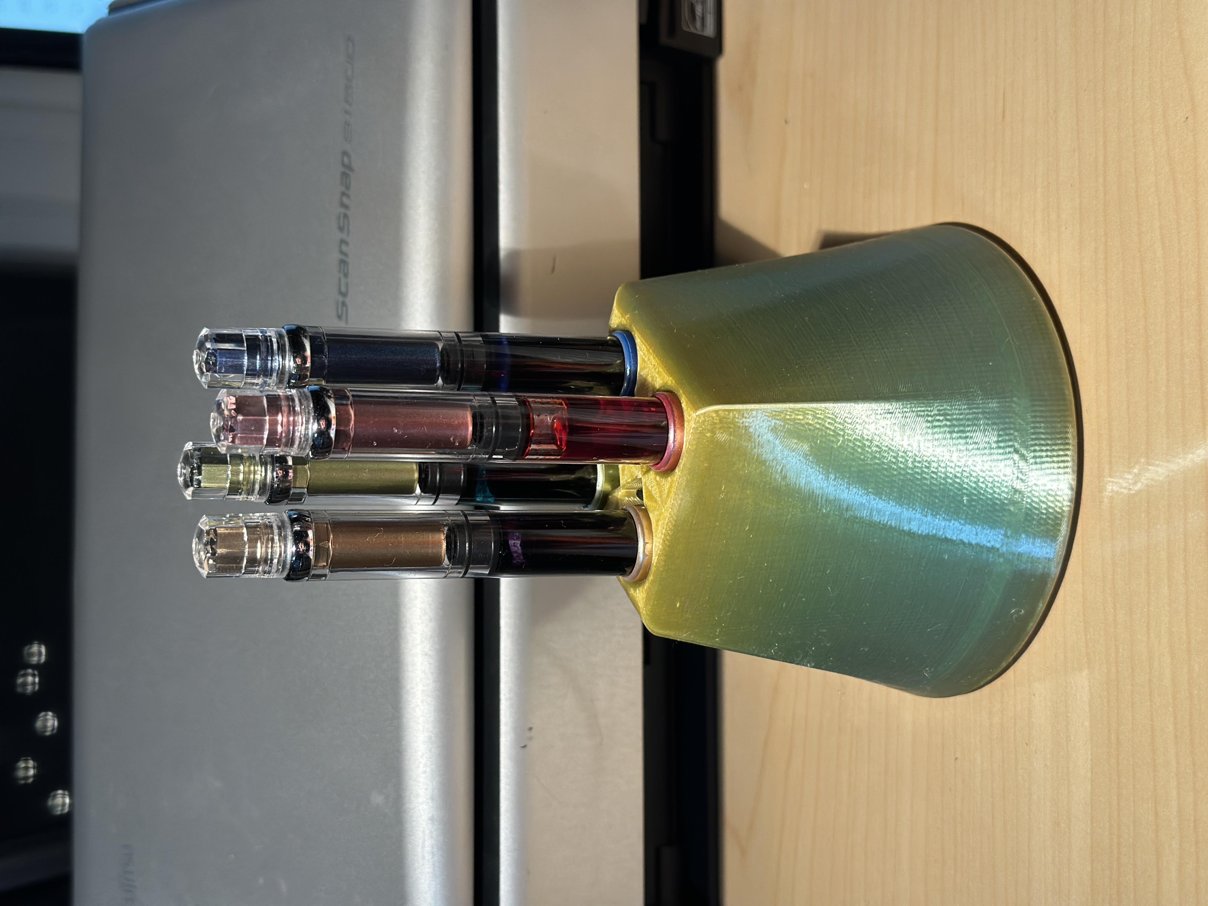 Fountain Pen Stand 2.0