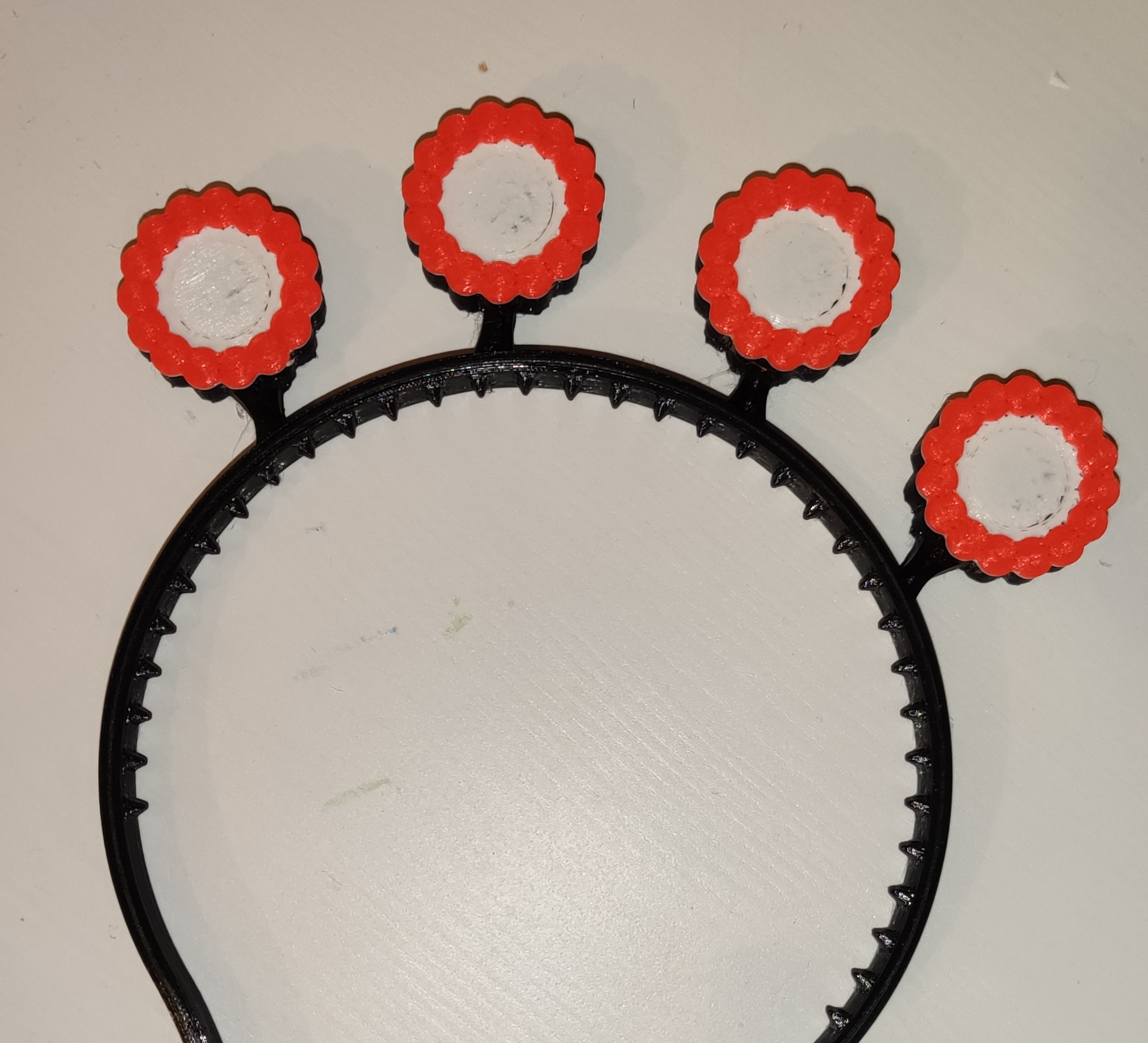 Hair Band With Flowers