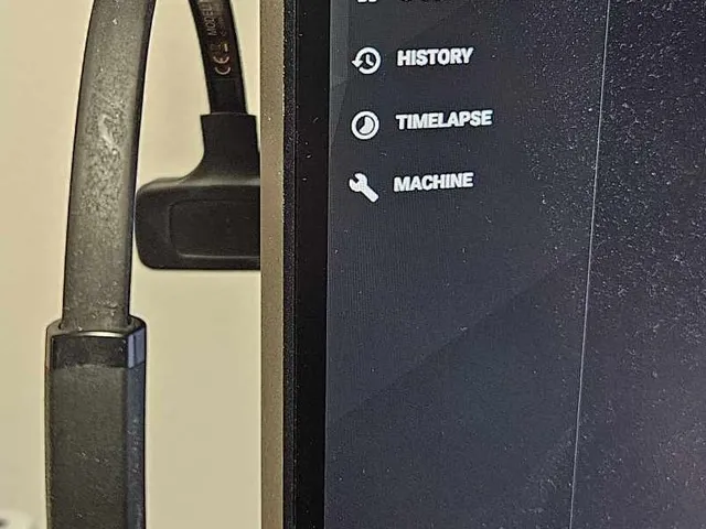 Lenovo Headphone holder for T27h
