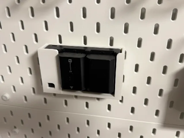 Blumax Charger Holder for Skadis