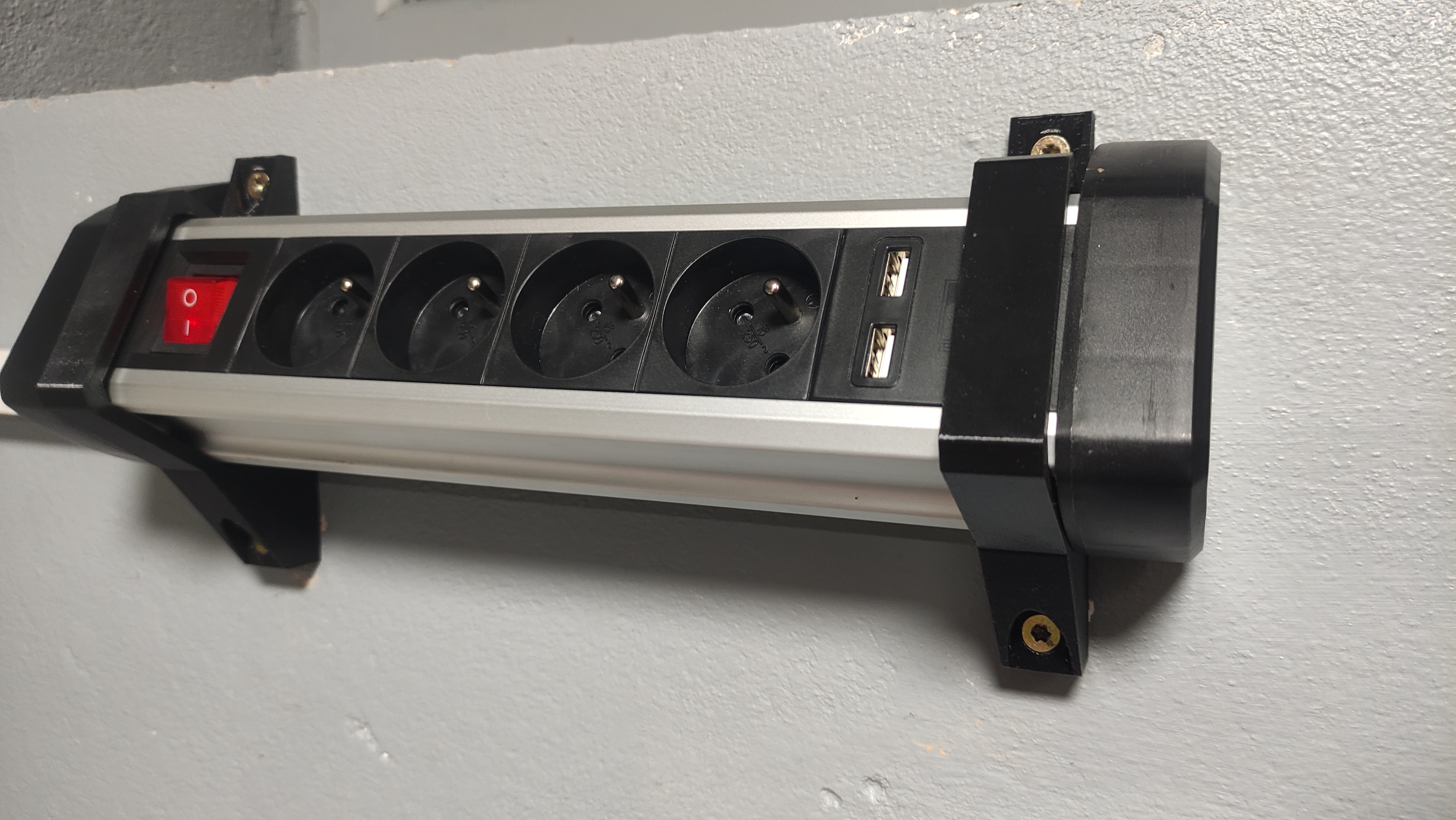 LIDL Tronic extension lead wallmount