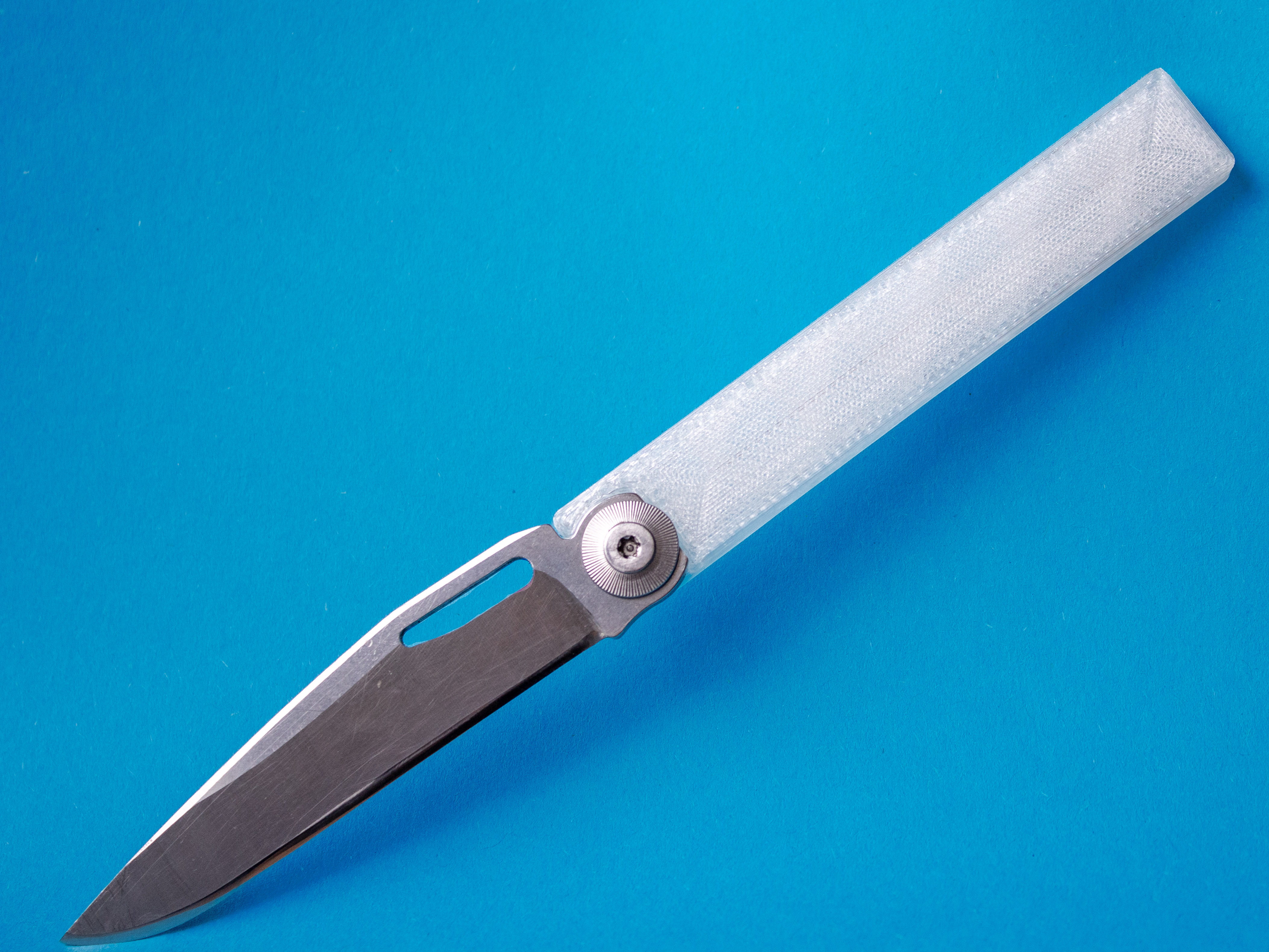 Sharpening handle for Leatherman Surge blade