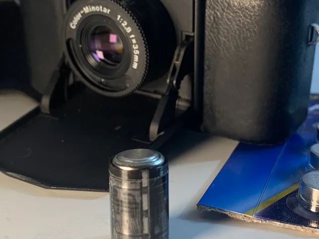 Minox 35 GT coin cell battery adapter (LR44)