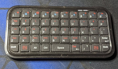 Mini Bluetooth Keyboard Holder — thumbnail 2