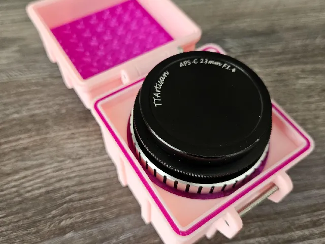 TTArtisan 23mm F/1.4 Rugged Box