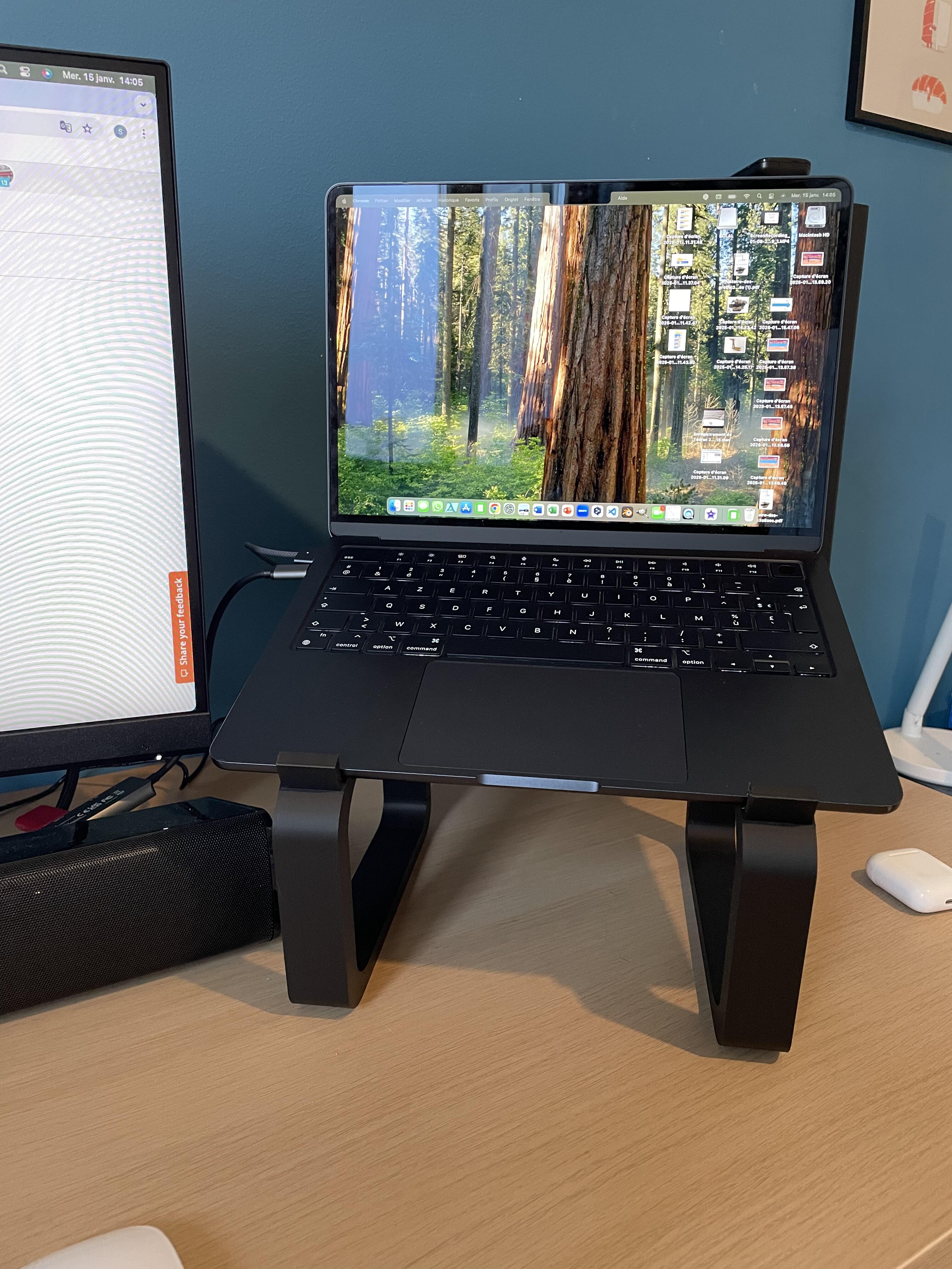 MacBook Air Stand