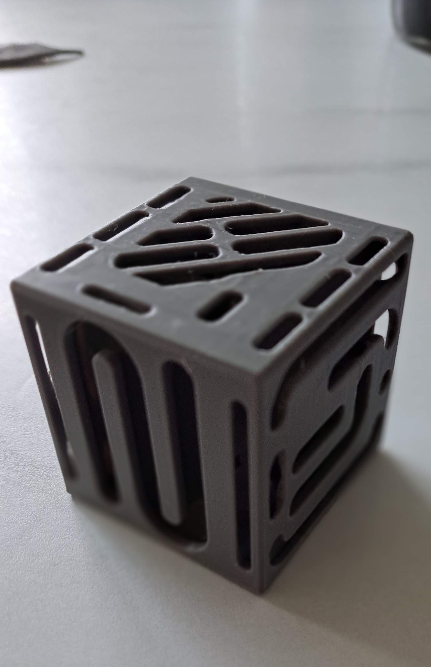 Miniatura 2 do modelo 3D MAZE CUBE -3D PUZZLE.