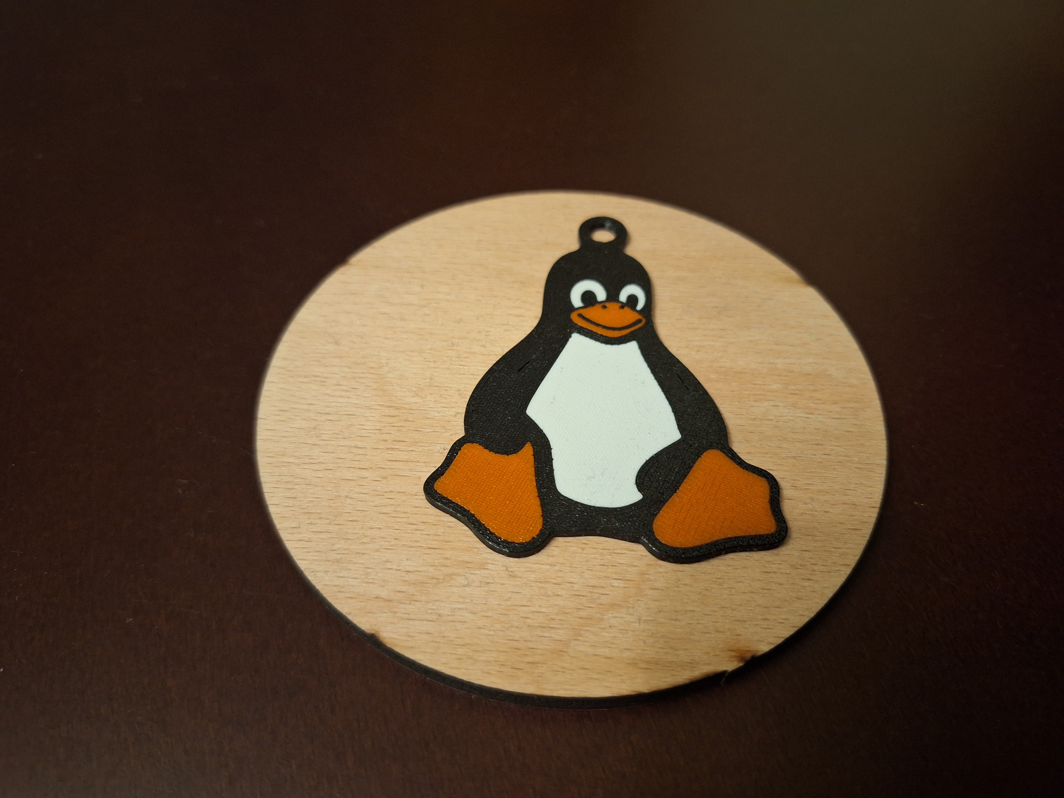 Tux Linux Key ring