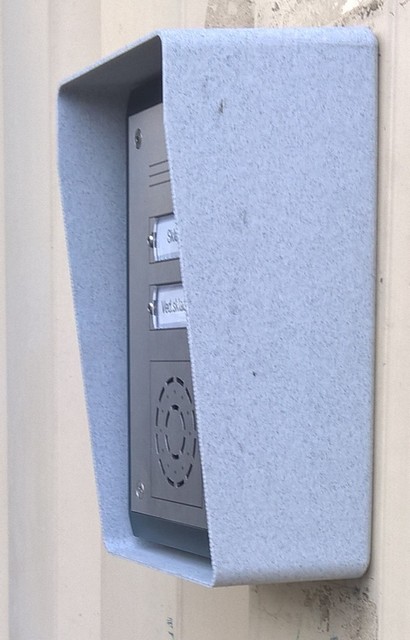 Outdoor housing for 2N IP Uni Intercom