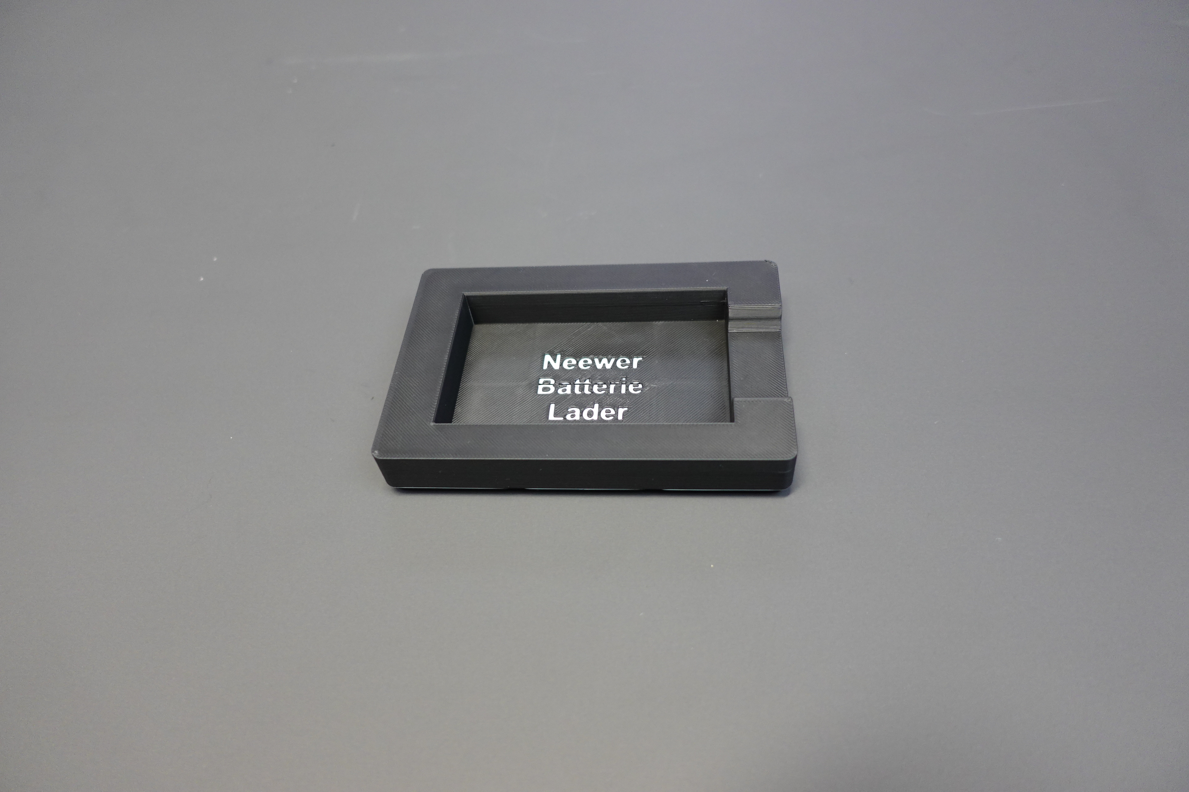 Gridfinity Element - 3x2 for Neewer Battery Loader