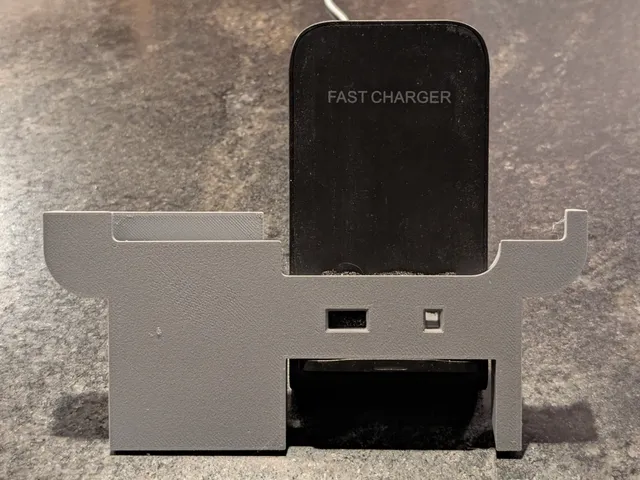 Pixel 9 Fold wireless charger adapter