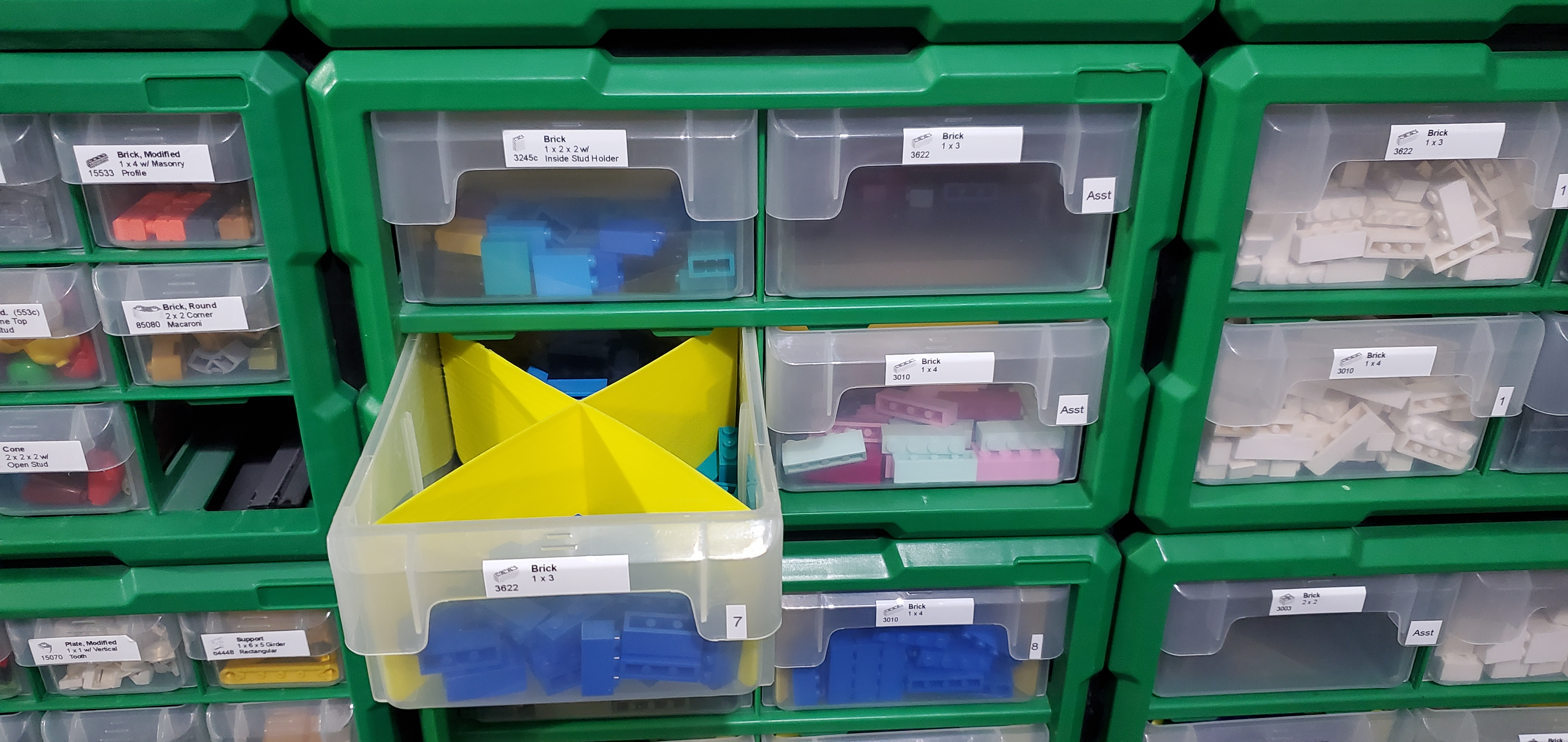 Steel Vision Interlocking Storage 4-Bin X-Cross Divider