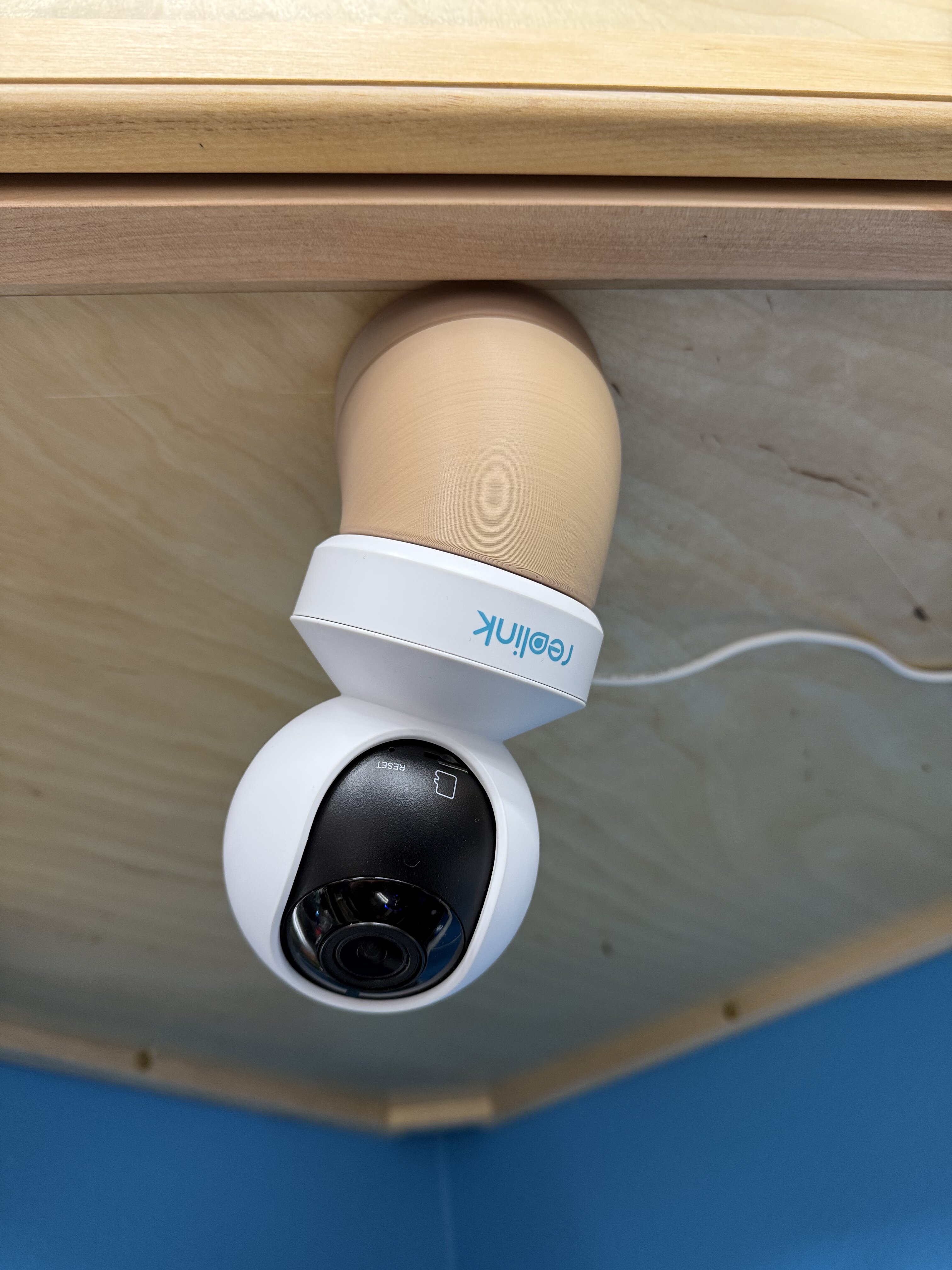 Reolink E1 Zoom Angled Swivel Mount