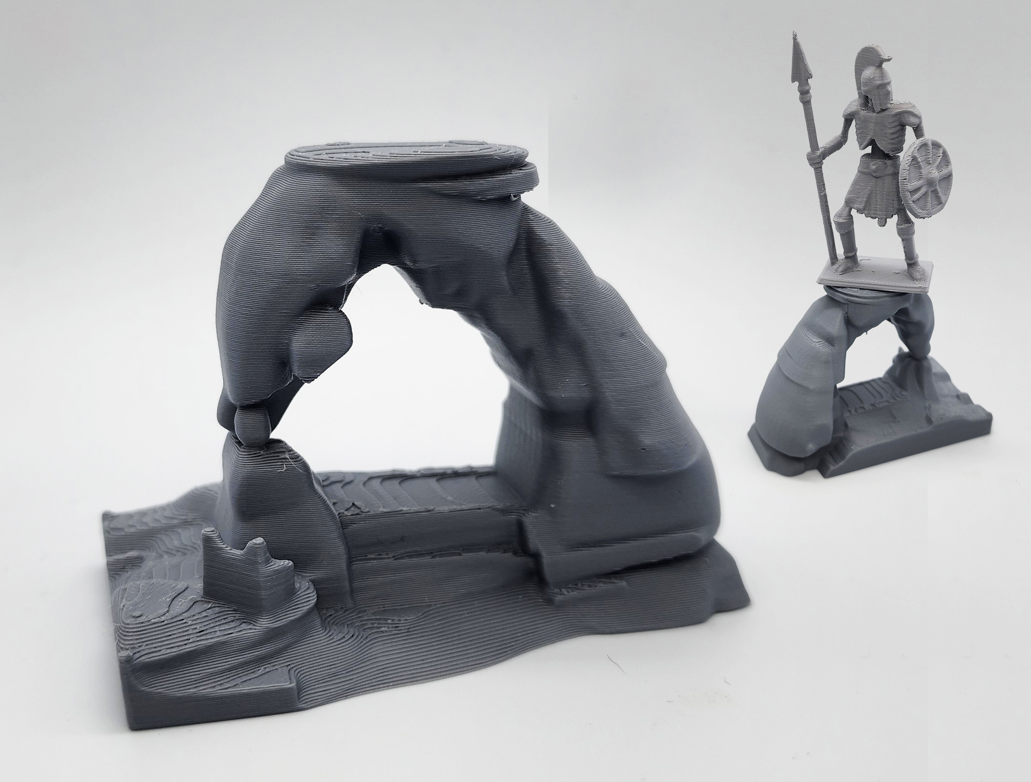 Rocky Arch with Platform Miniature