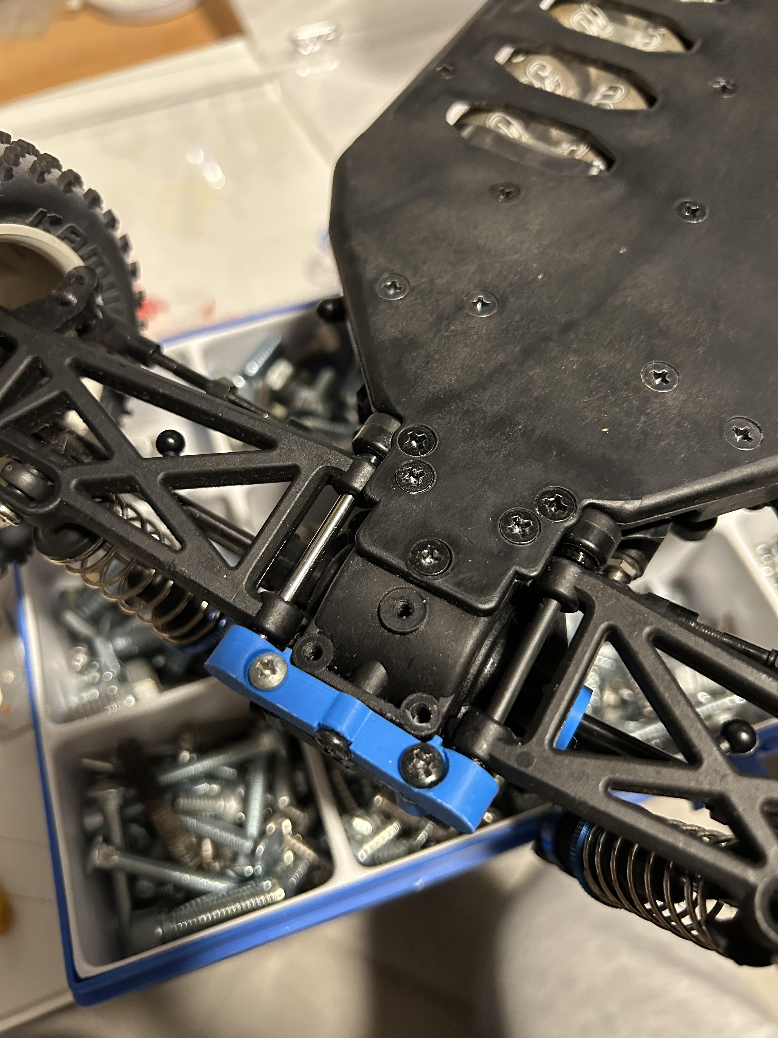 Suspension spare parts for Kyosho Lazer ZX-5