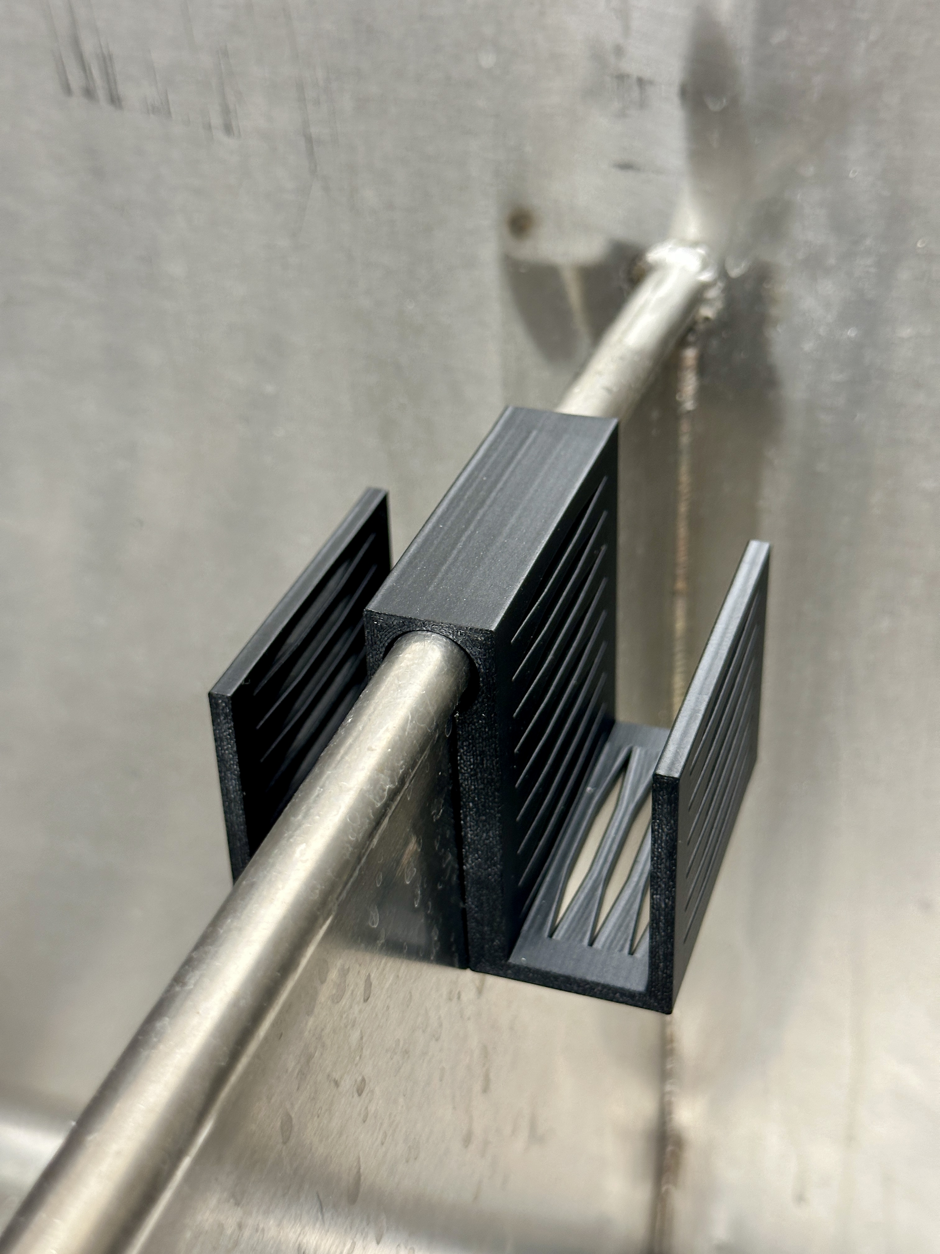 Commercial Sink Sponge Holder