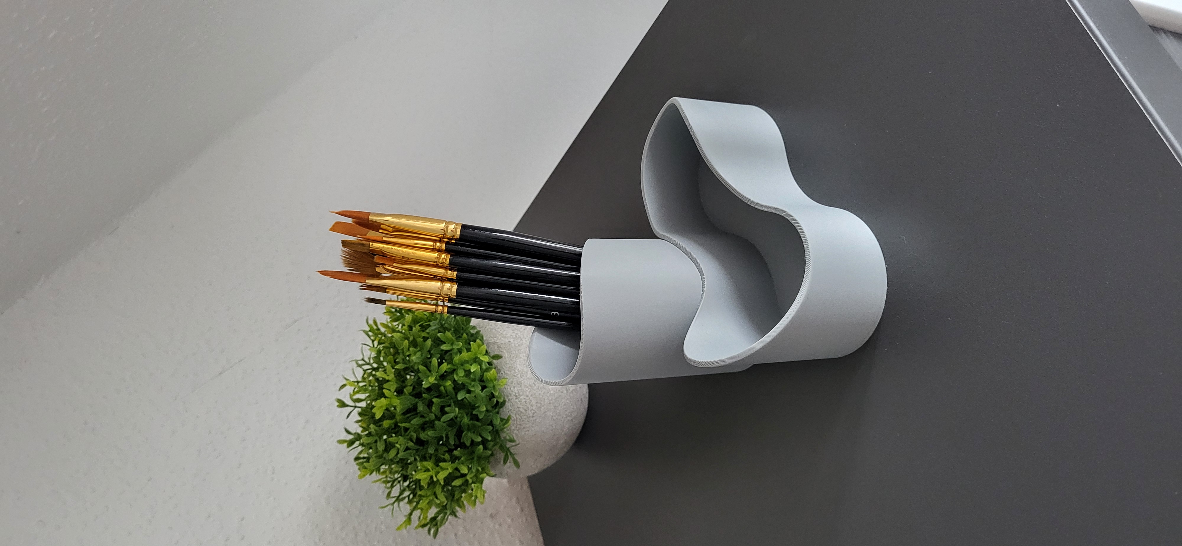 Modern Disign Pencilholder (minimalistic)