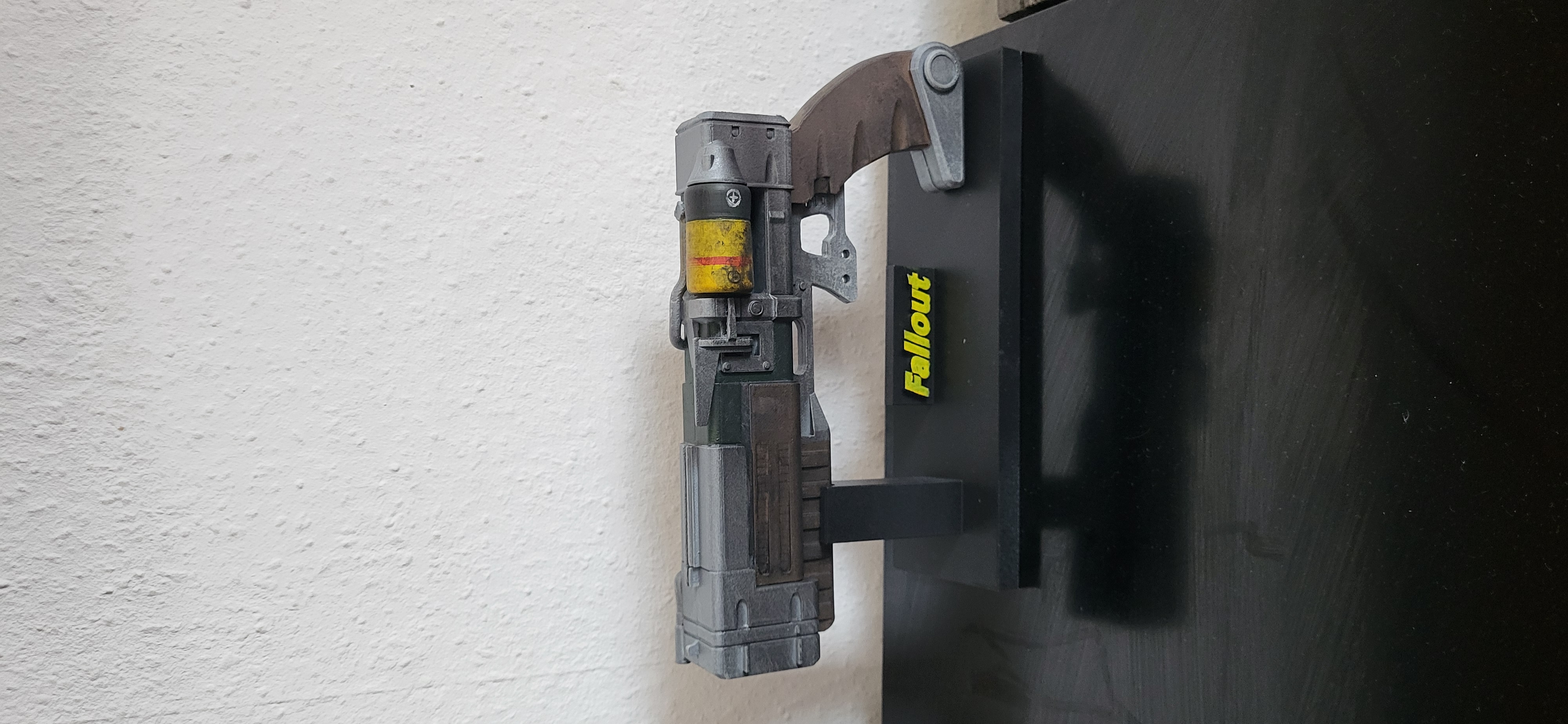 Fallout laser gun (Fallout 4)