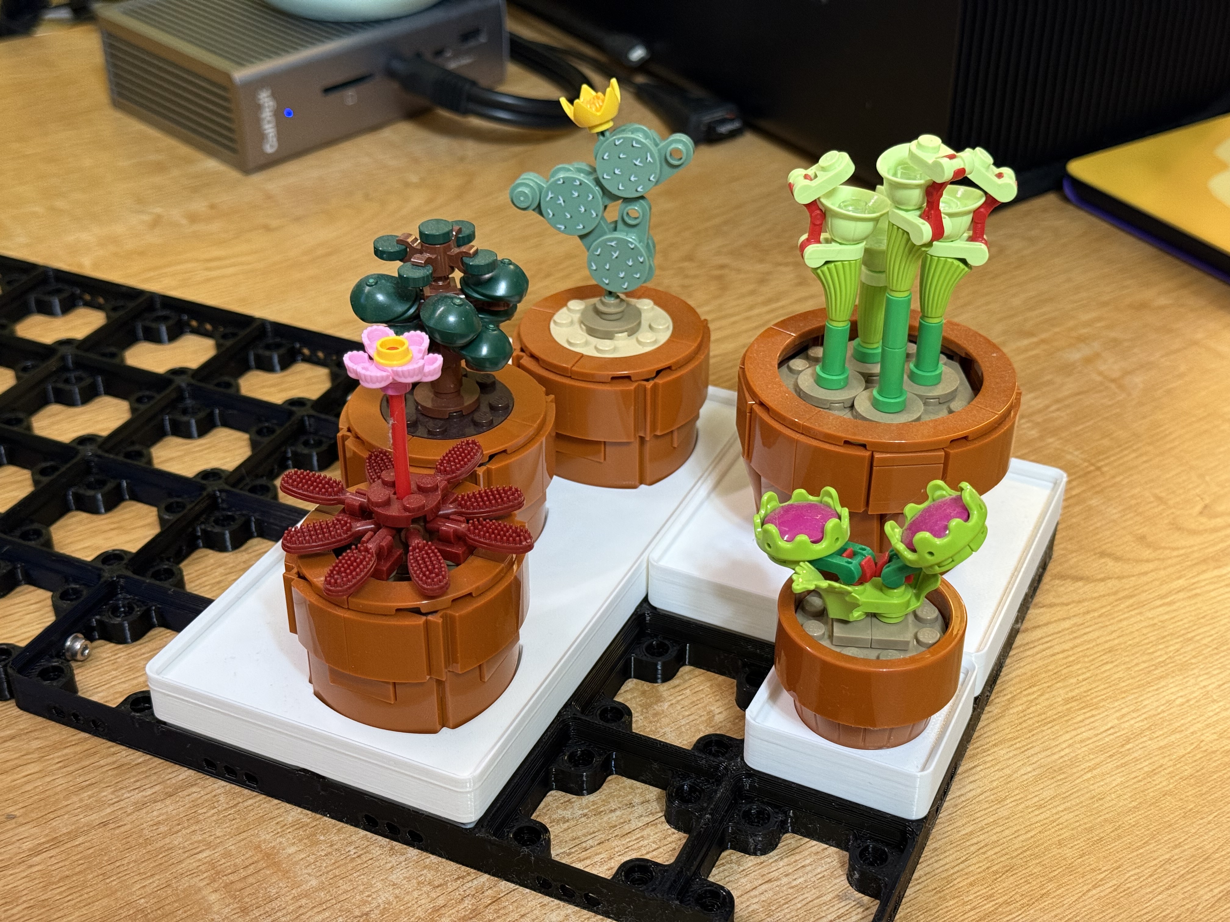 LEGO Tiny Plants (#10329) Gridfinity Holder