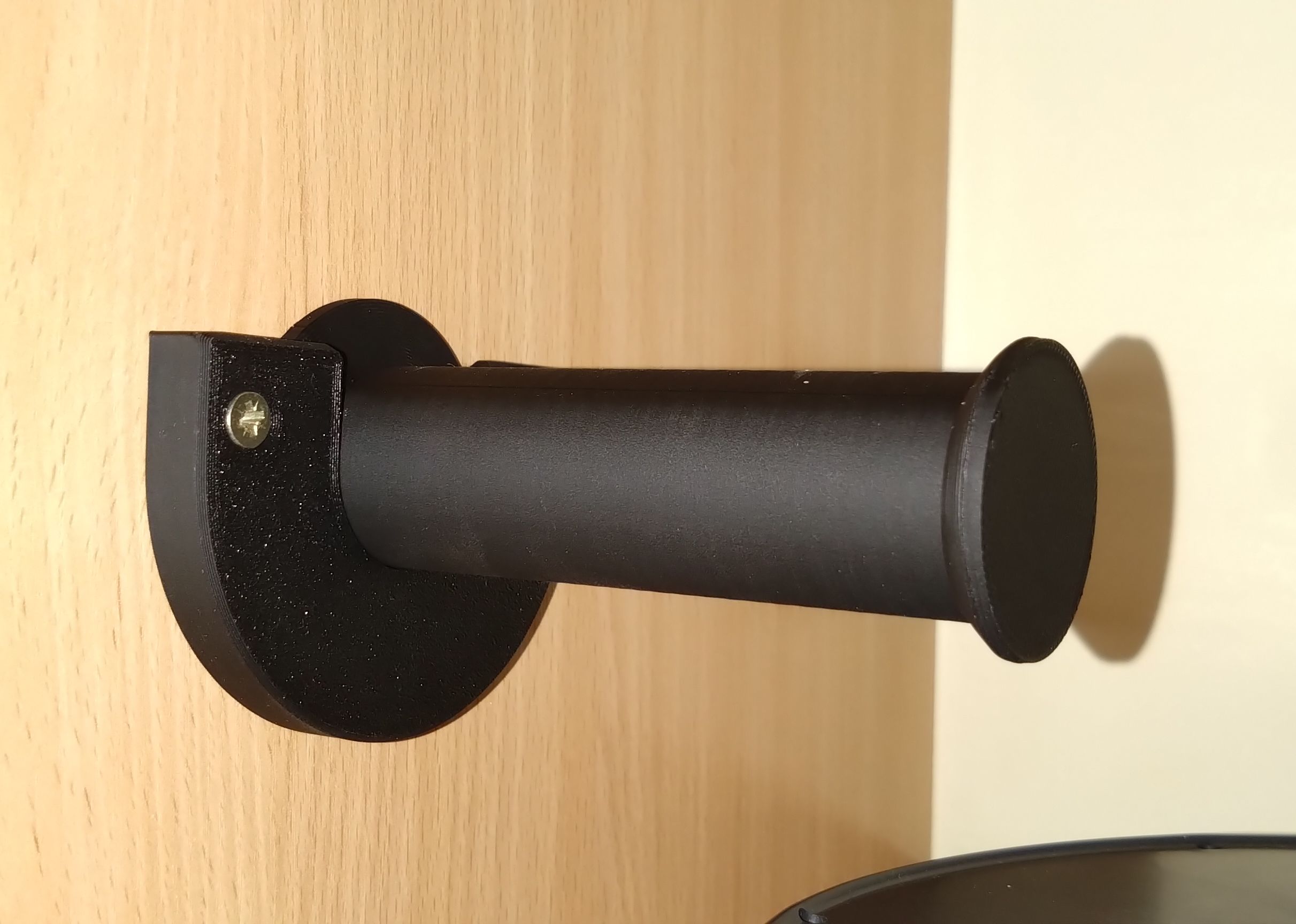 Wall mount spool holder (removeable)