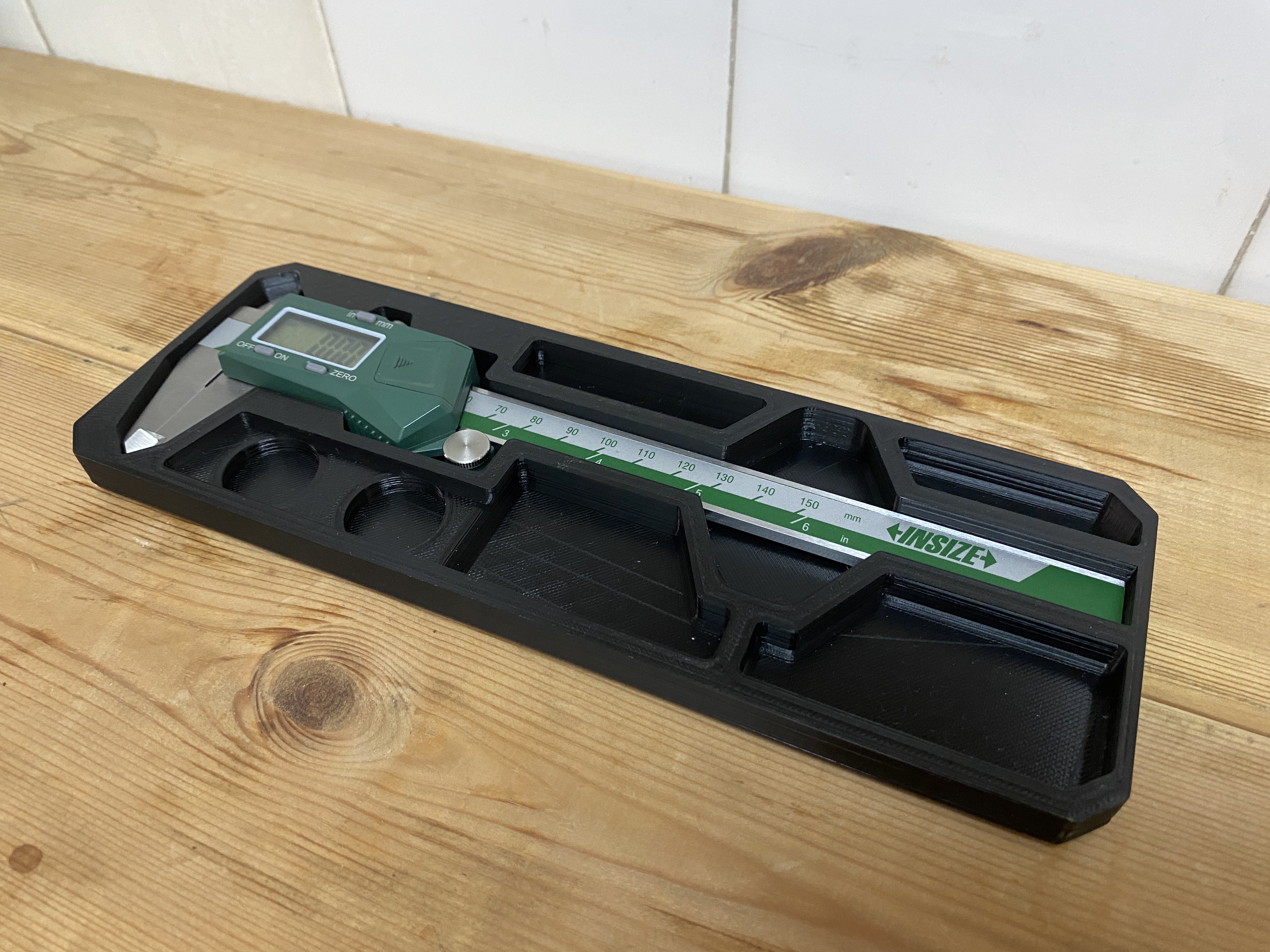 Miniatura 3 do modelo 3D Insize Caliper Case