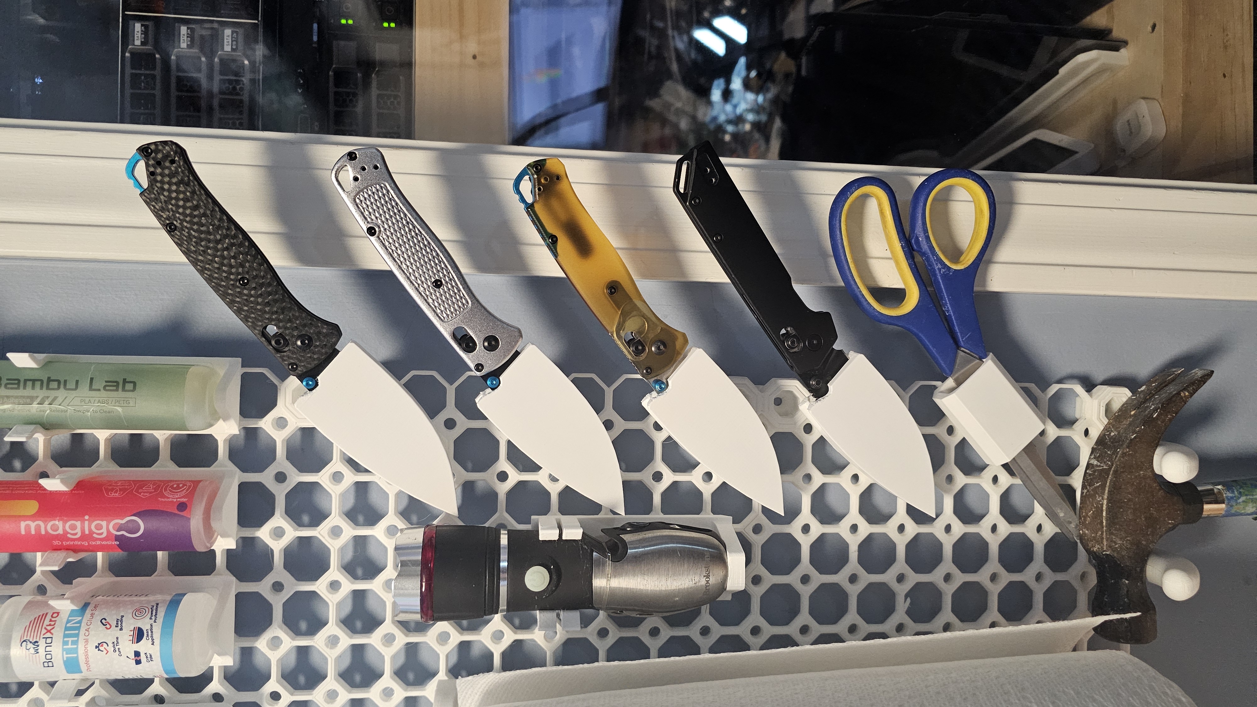 Benchmade bugout knife holder/sheath for Multiboard