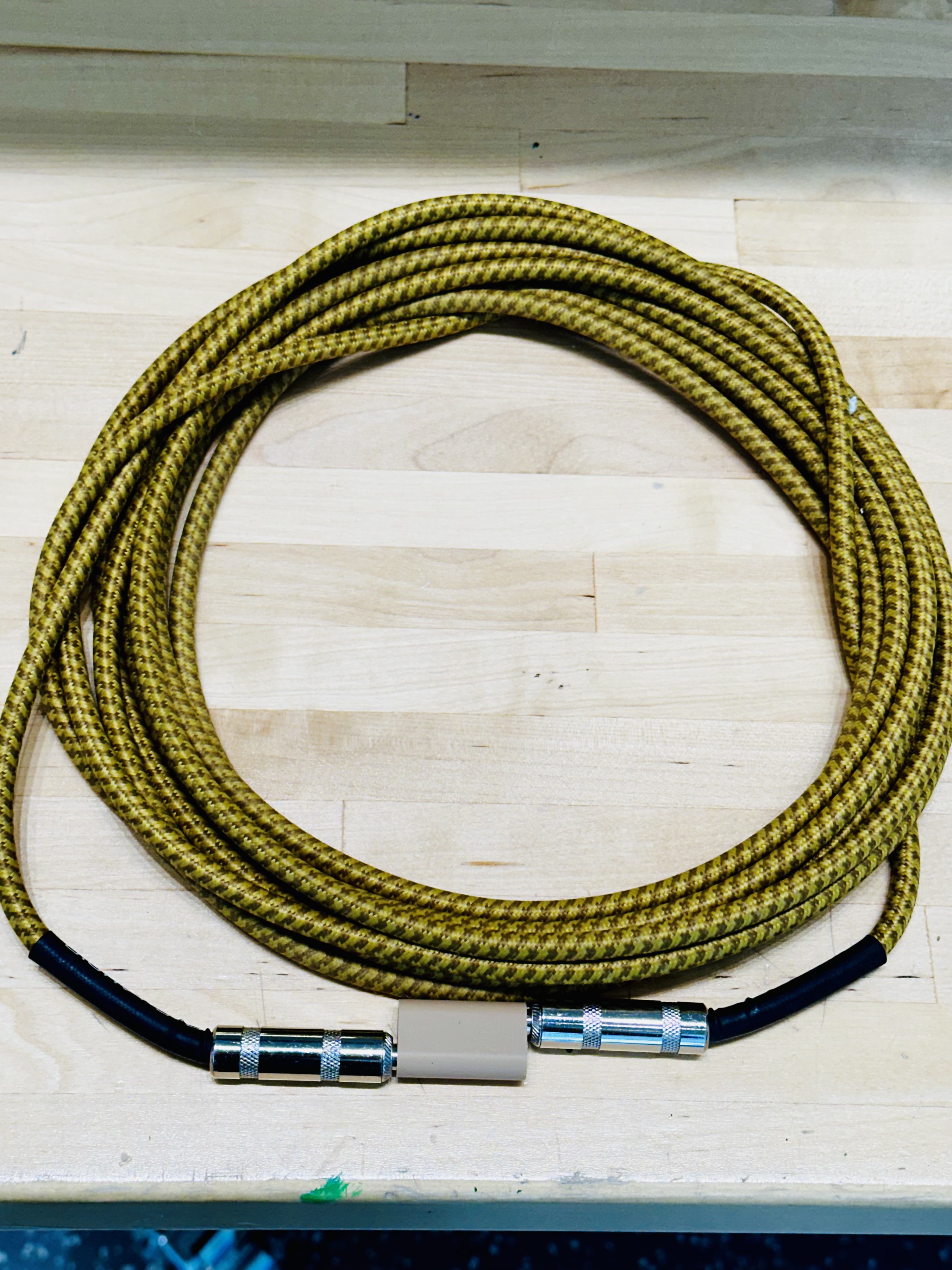 1/4 inch instrument cable end-to-end cap