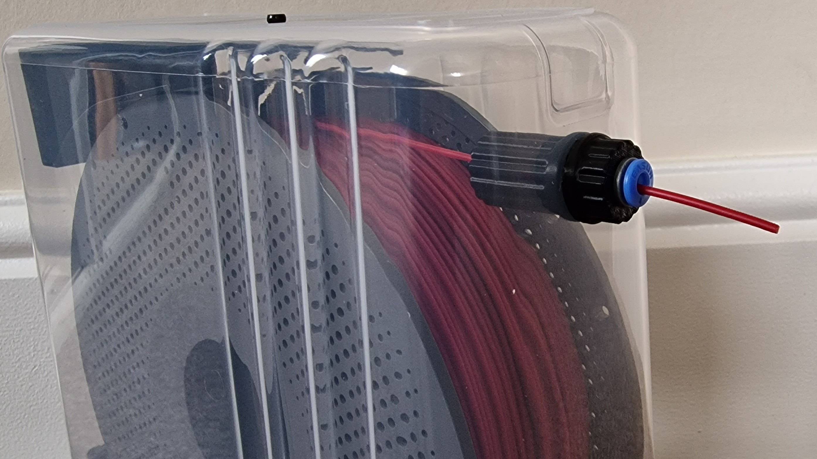 ECAS04 Bulk head Filament Guide - Drybox