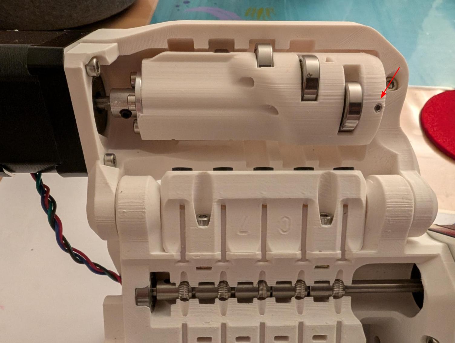Remix: MMU3 UltiMulti Idler Body with outer metal pin thread fixation