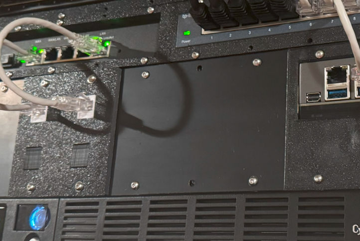 2U blank panel for modular rack system