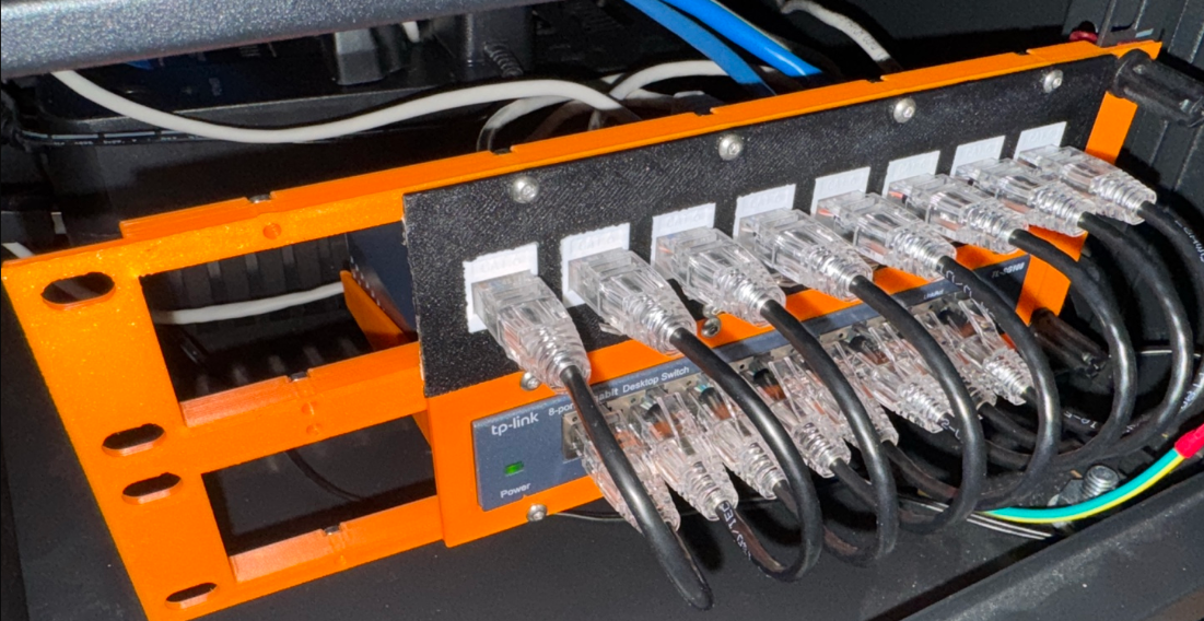 Keystone mounts for modular rack system