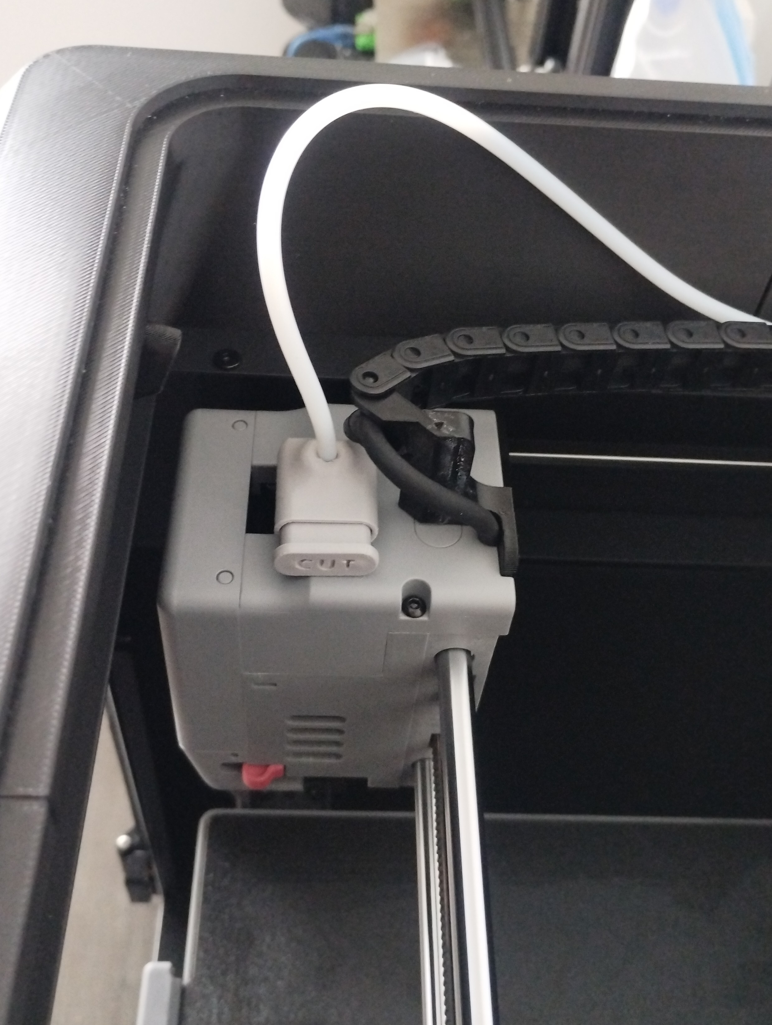 Flashforge Adventurer 5M filament cutter