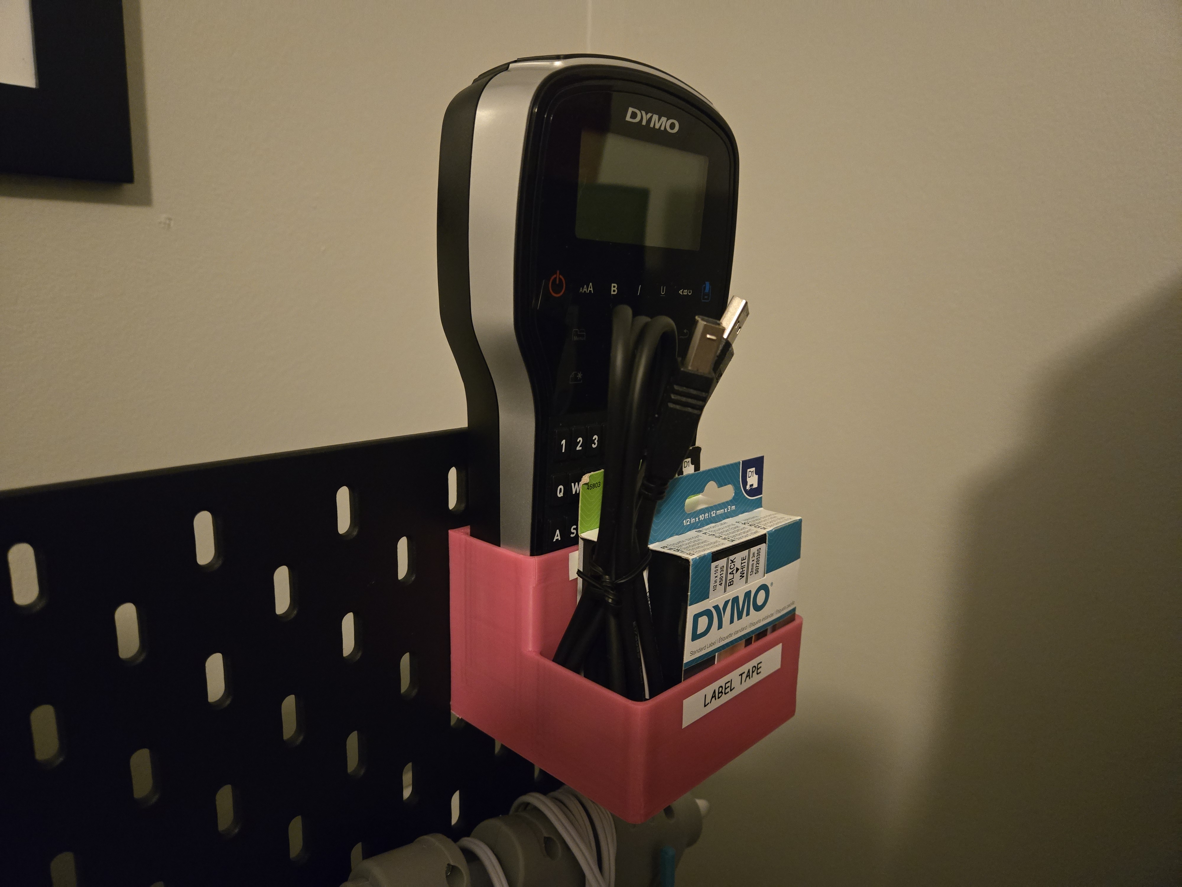 Skadis DYMO Label Manager 280 and Tape Basket