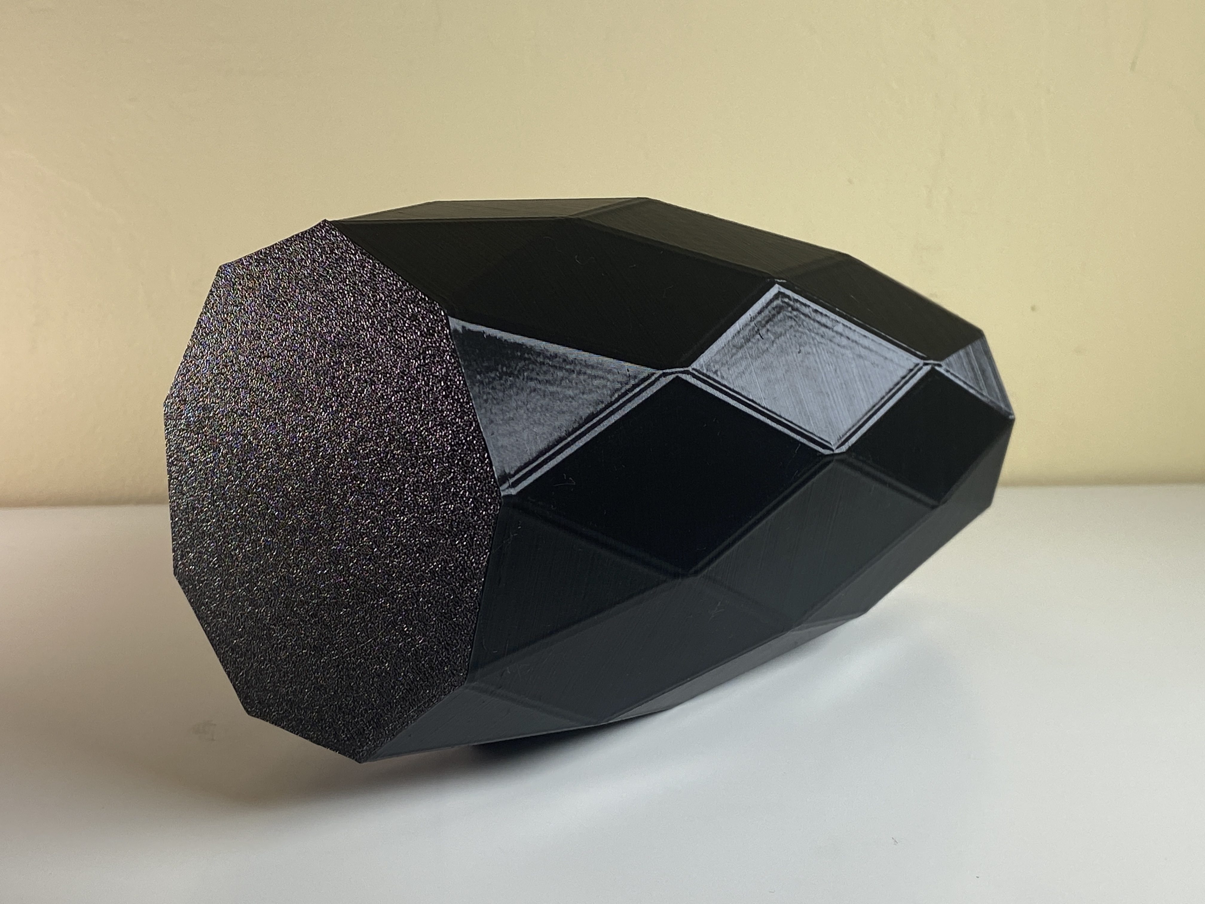 Miniatura 2 do modelo 3D Geometric Vase - 2 models