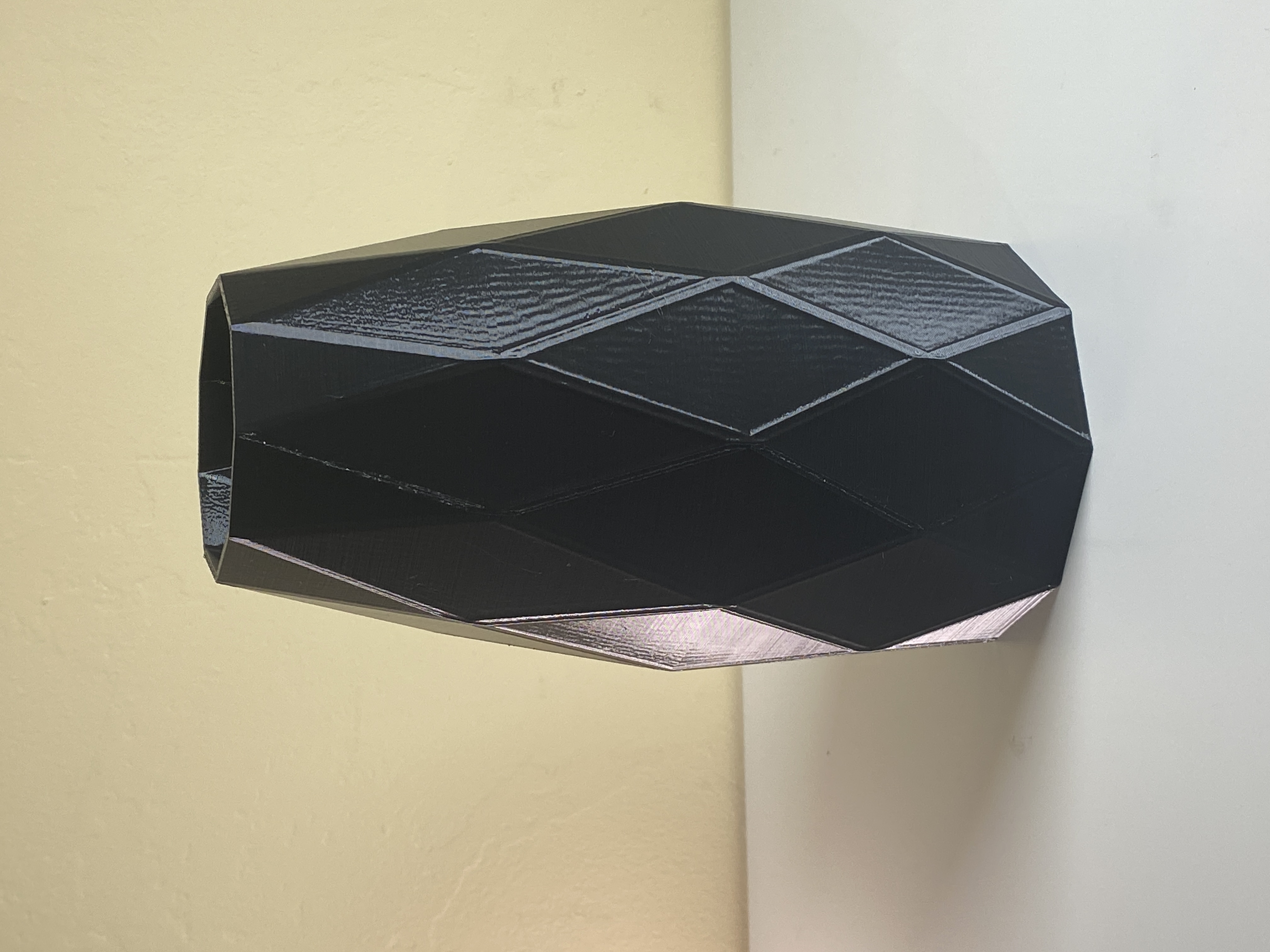 Miniatura 8 do modelo 3D Geometric Vase - 2 models